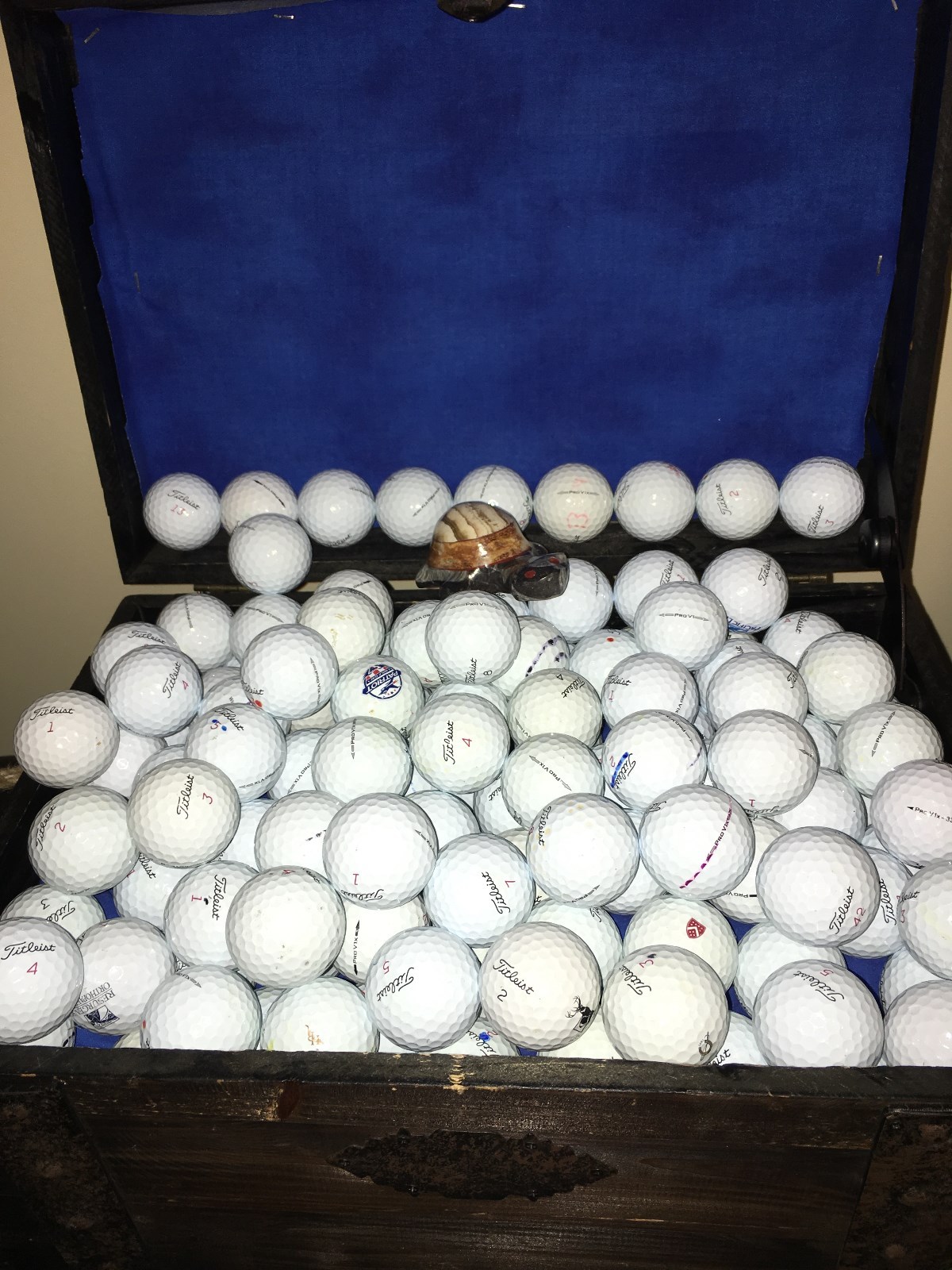 120 Titleist Pro V1, Pro V1x, Pro V1-392, and Pro V1x-332 Mix. 4A-5A Quality.