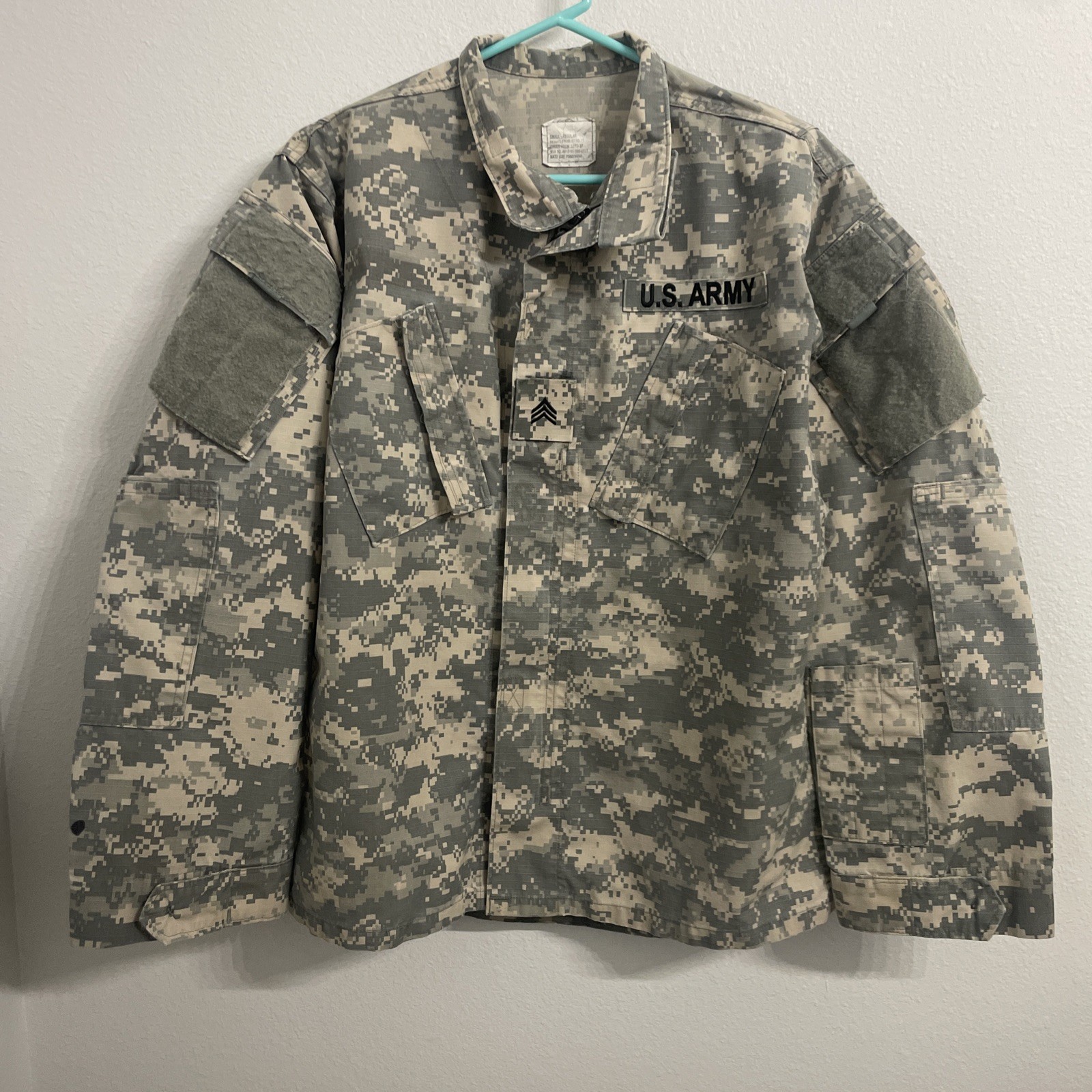 Field Jacket (SMALL-REGULAR) Digital Camo Cold Weather Army Coat