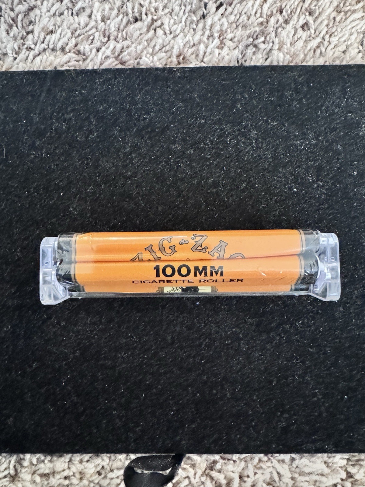 NEW Zig-Zag 100mm Hand Roller- Cigarette Roller - Unopened- Tobacco