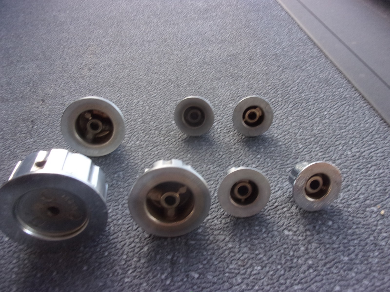 Heathkit TX-1 Apache HAM RADIO knobs