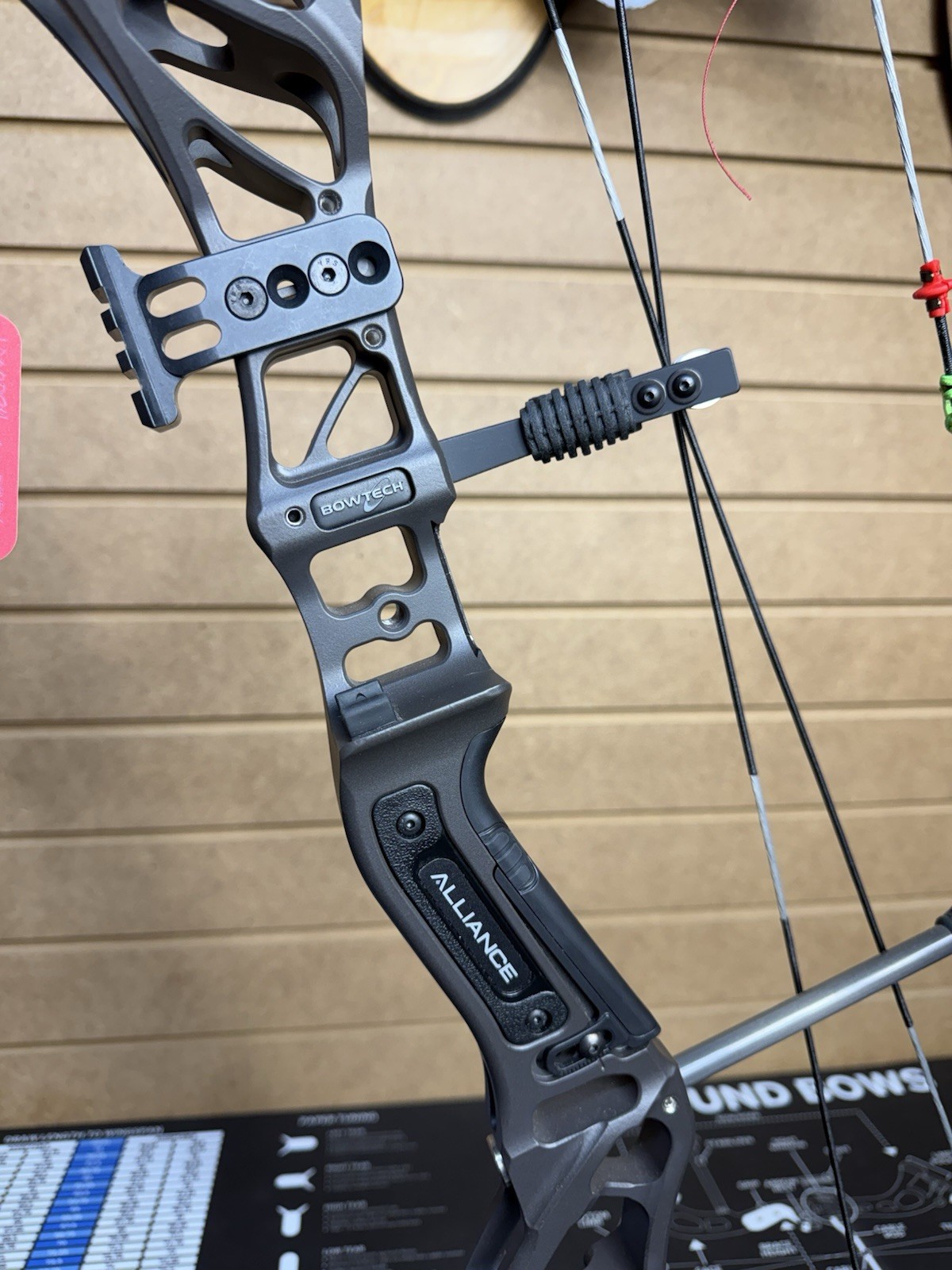 Bowtech Archery 2026 Compound Bow - Alliance 30 - RH - Stealth Grey - #70