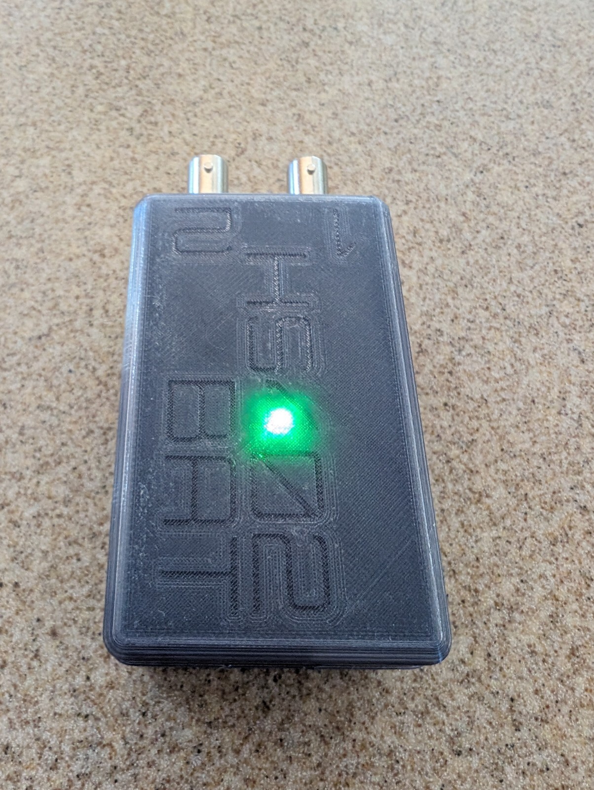 H402 Pro WIFI with Built In Battery & USB Cable