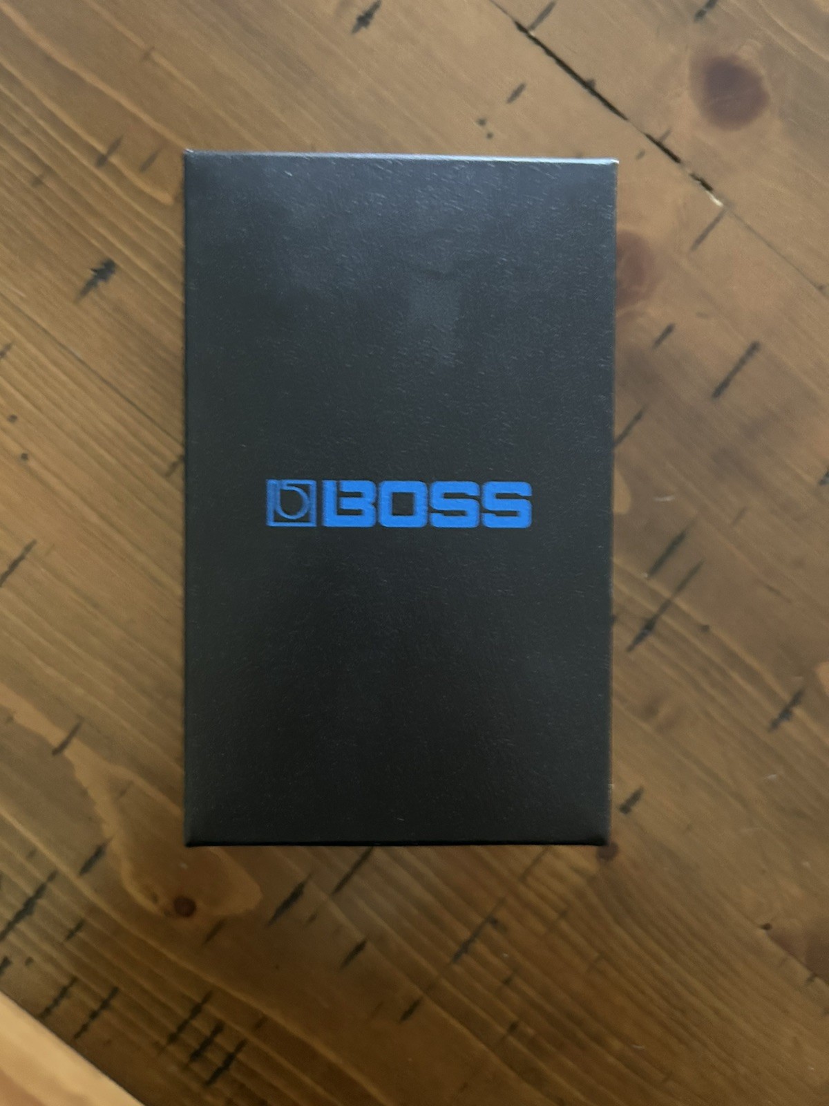 BOSS SY-1 Synthesizer Guitar Effect Pedal