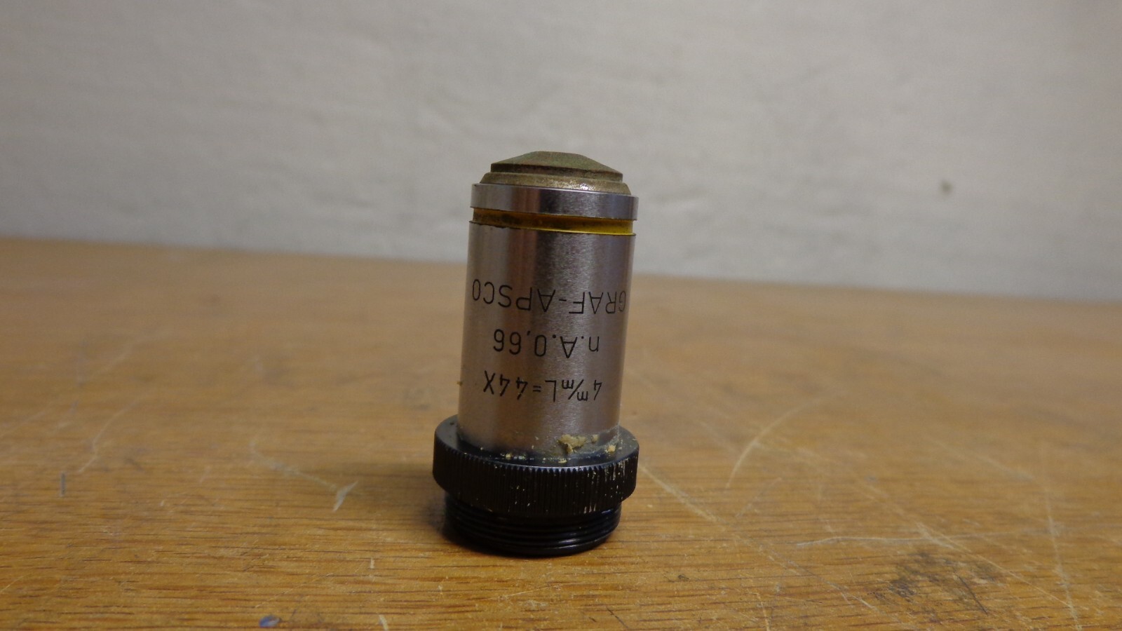 Graf Apsco microscope objective lens 4mmL=44x n.A. 0,66