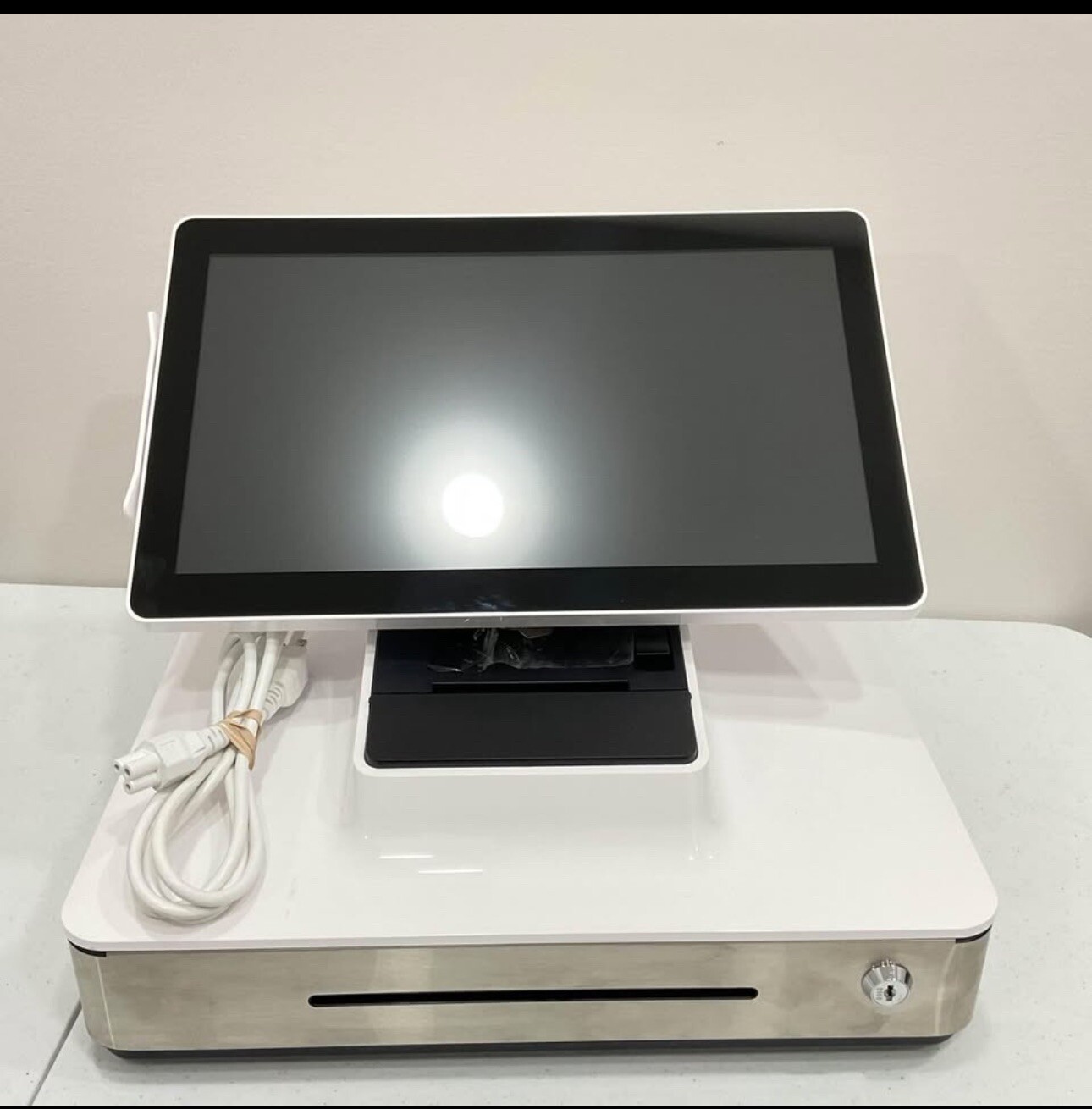 ELO PayPoint E346732 Android Open Source 32GB 13.3'' POS System - White