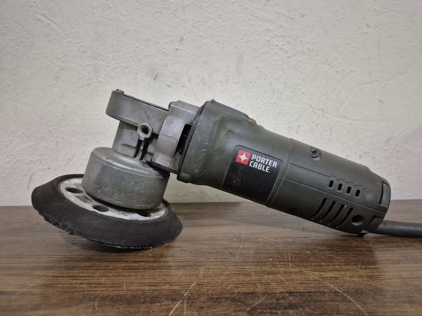 Porter Cable 7336 6" Variable Speed Random Orbit Sander