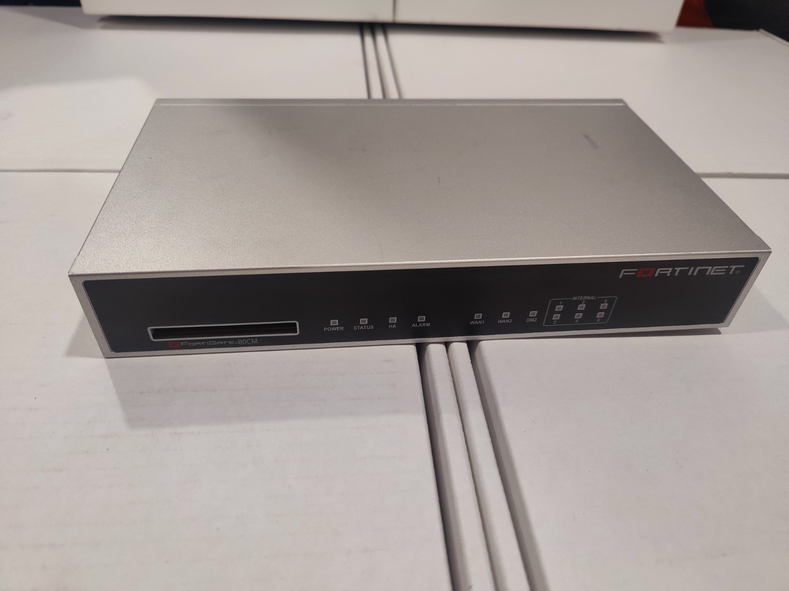 FORTINET--FORTIGATE 80CM--Fortinet FG-80CM Network Security Firewall