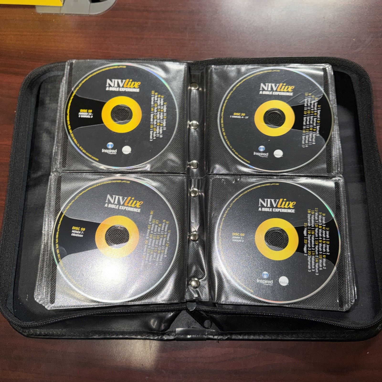 NIVlive A Bible Experience 80 CD Set with Leather Binder
