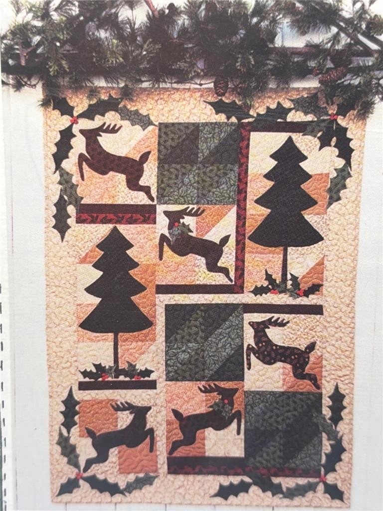 PRAIRIE GROVE PEDDLER Quilt Pattern -#324 - REINDEER GAMES 31" x 42" Quilt