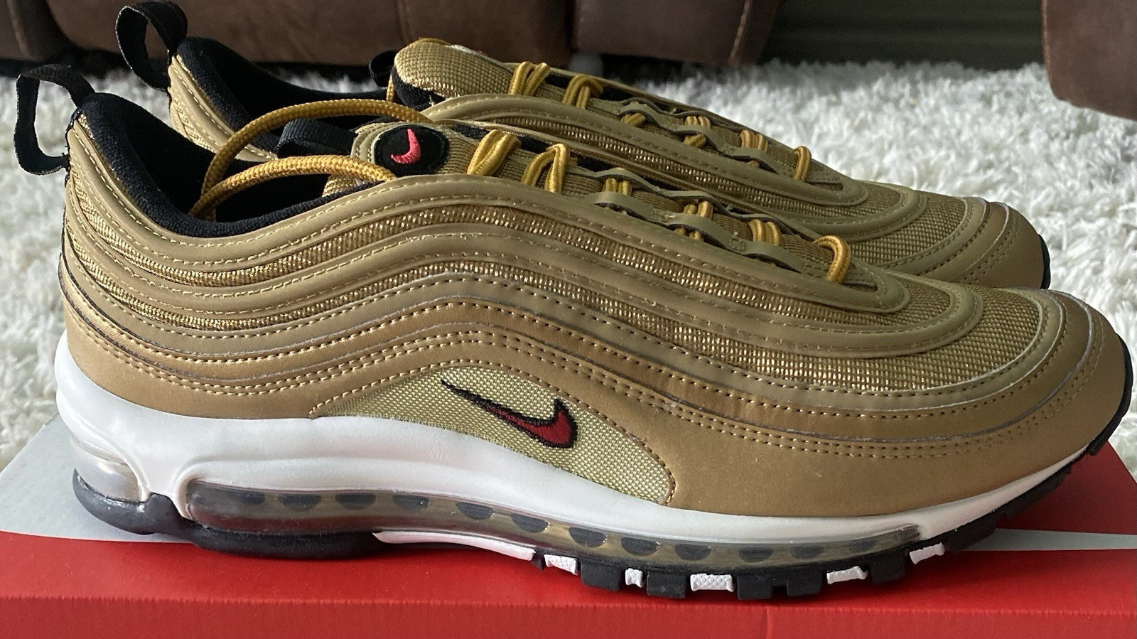 Nike Air Max 97 OG QS Metallic Gold Varsity Red 884421-700 Men's Sneaker 2017