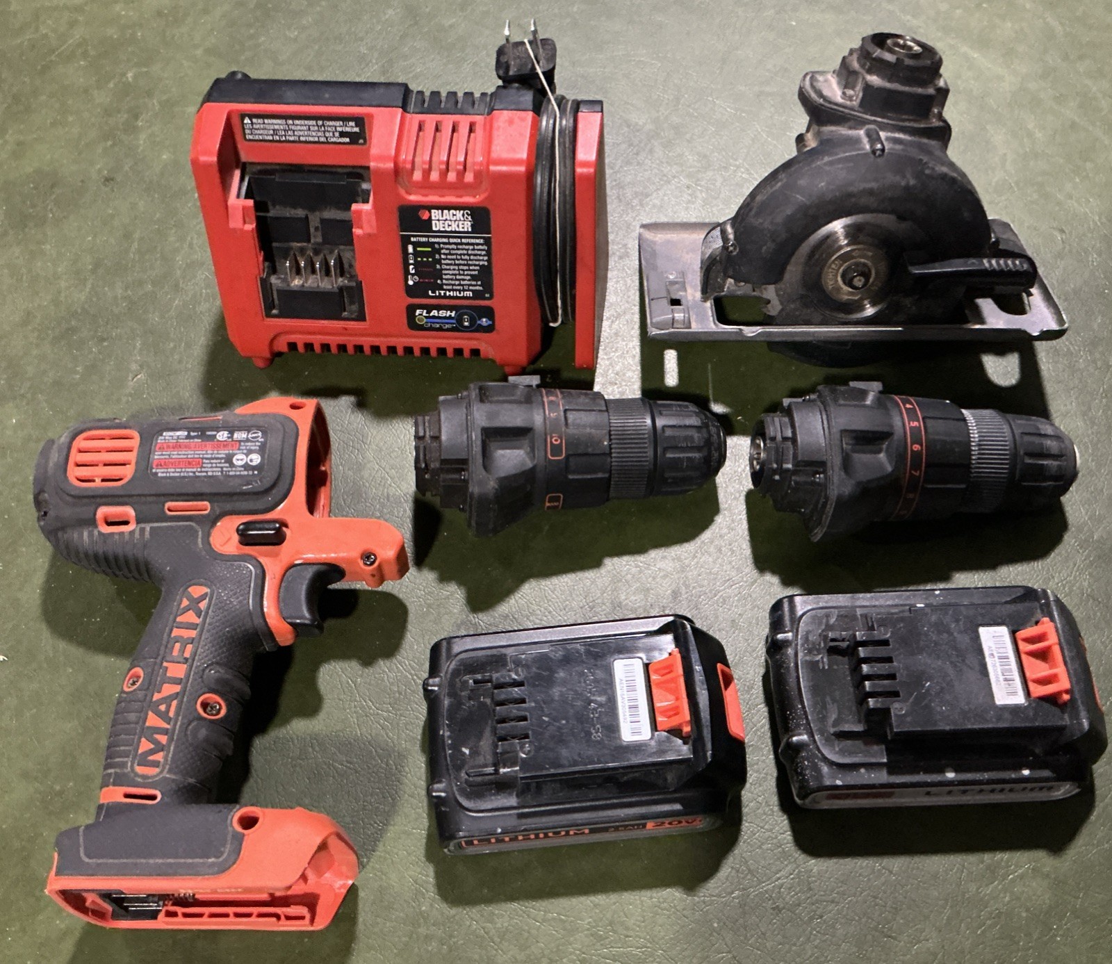BLACK DECKER Matrix Tool Set BDCDMT120 Drill 4 Attachments, 2 Batteries, Charger