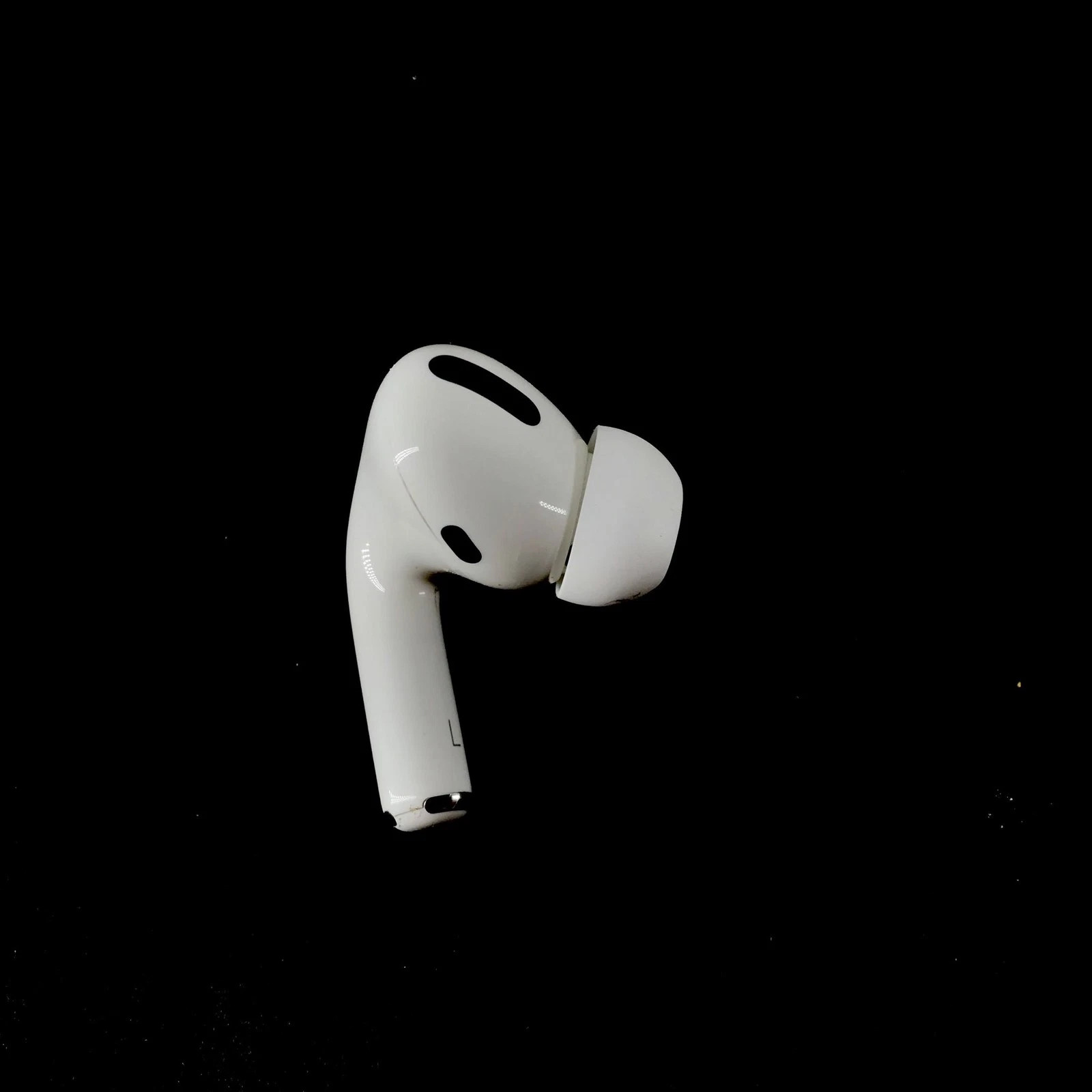 Apple AirPods Pro 2nd Gen. Genuine Replacement - Left Side Only A2699 LIGHTNING