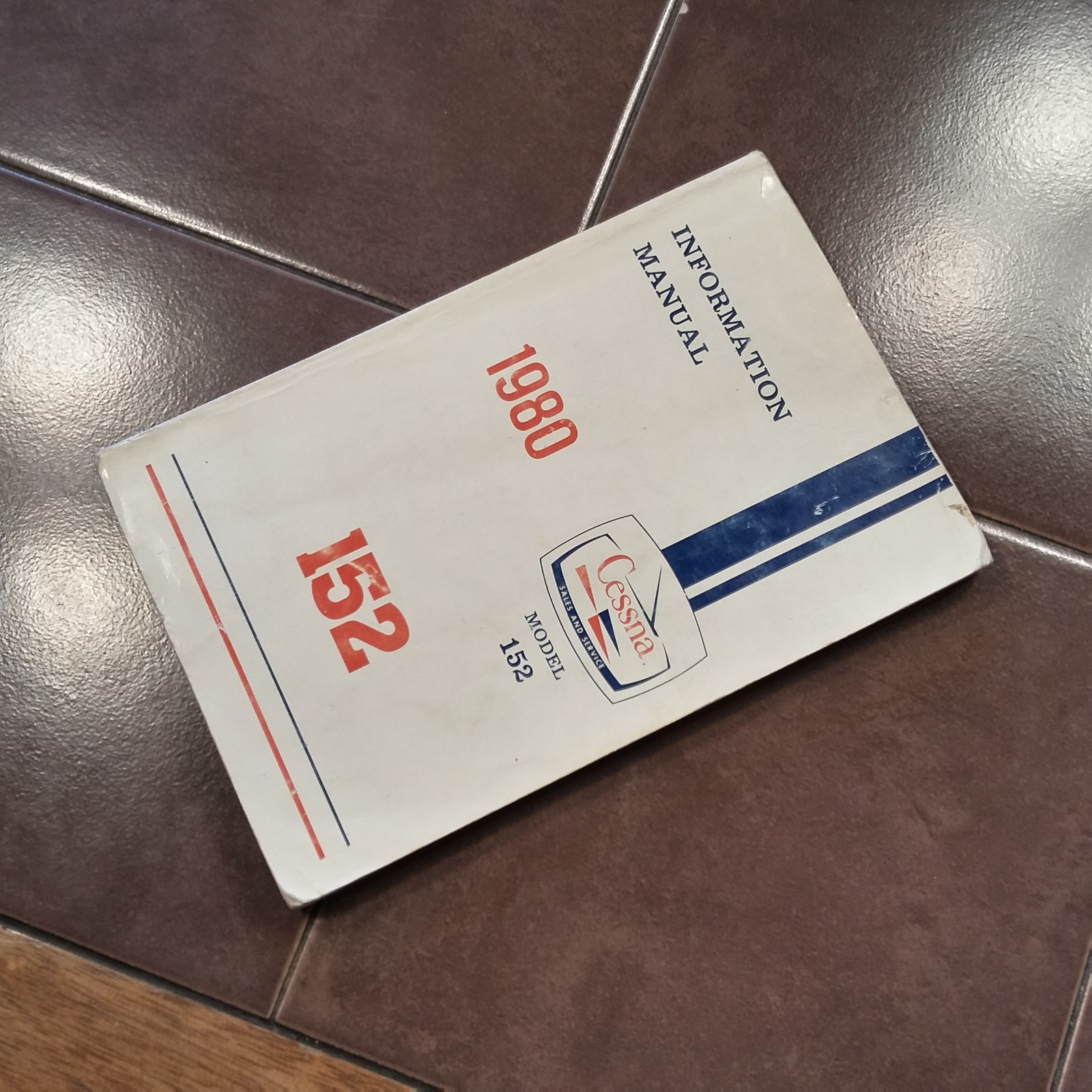1980 Cessna 152 Pilot's Information Manual