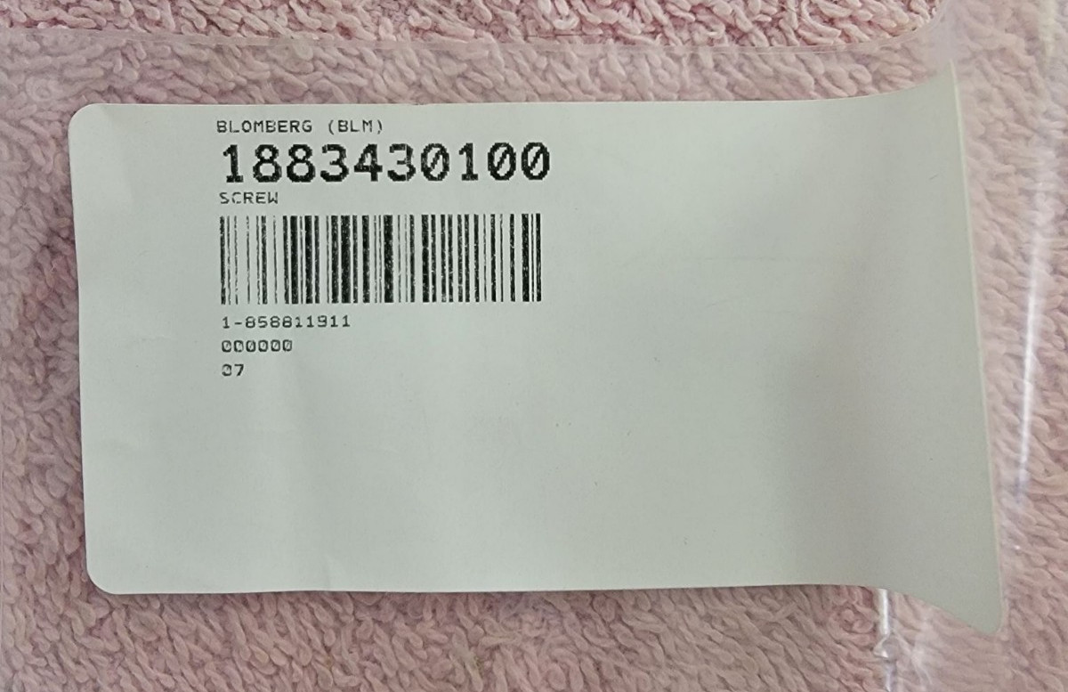 BRAND NEW Blomberg/Beko Appliance Screw 1883430100