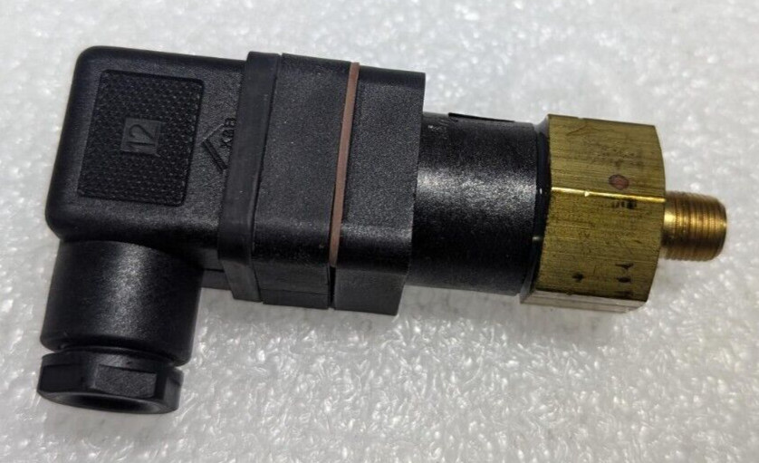 Eaton Vickers 3039707 Pressure Switch