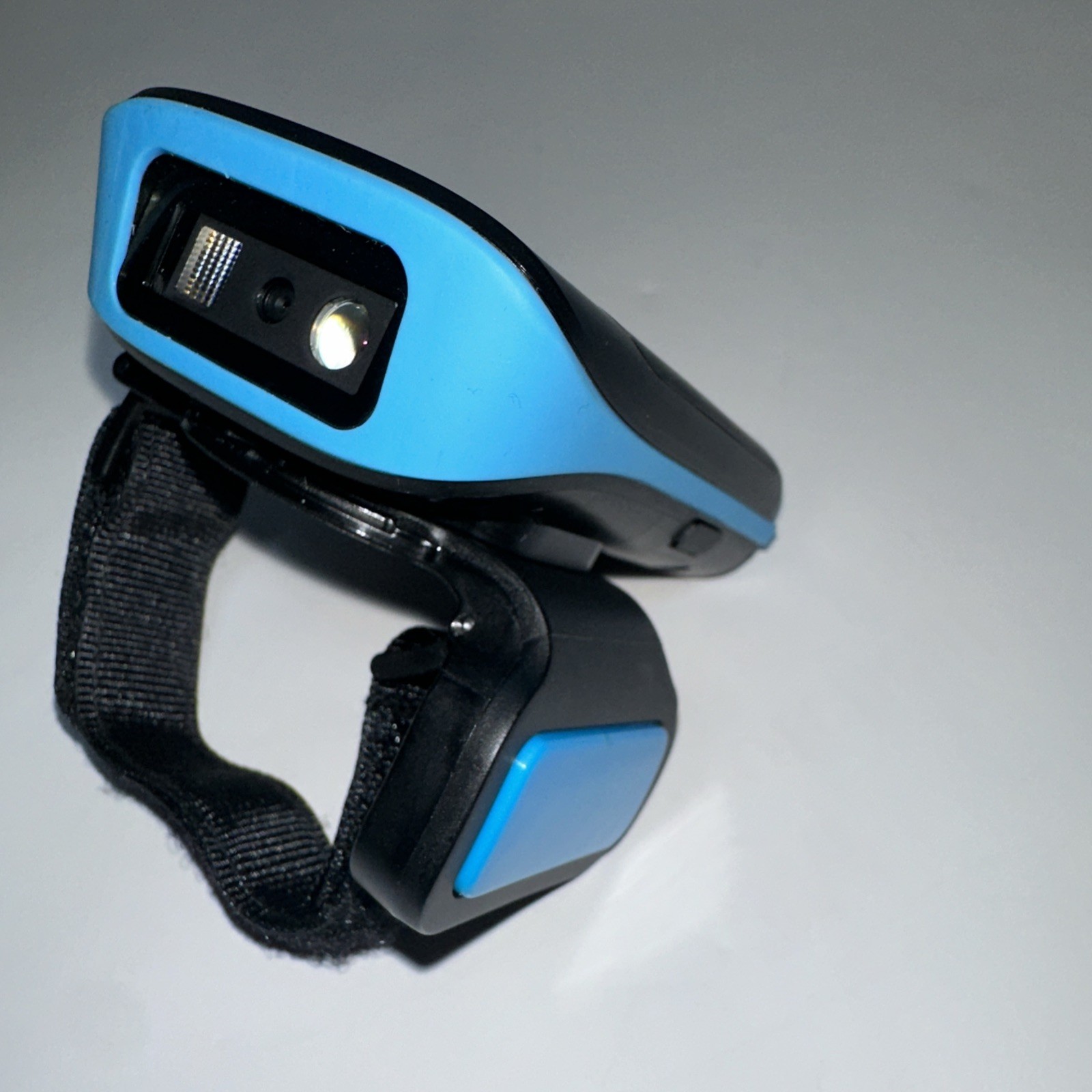 Unitech MS652 PLUS WEARABLE 2D RING SCANNER, MS652-2UDB00-SG Bluetooth