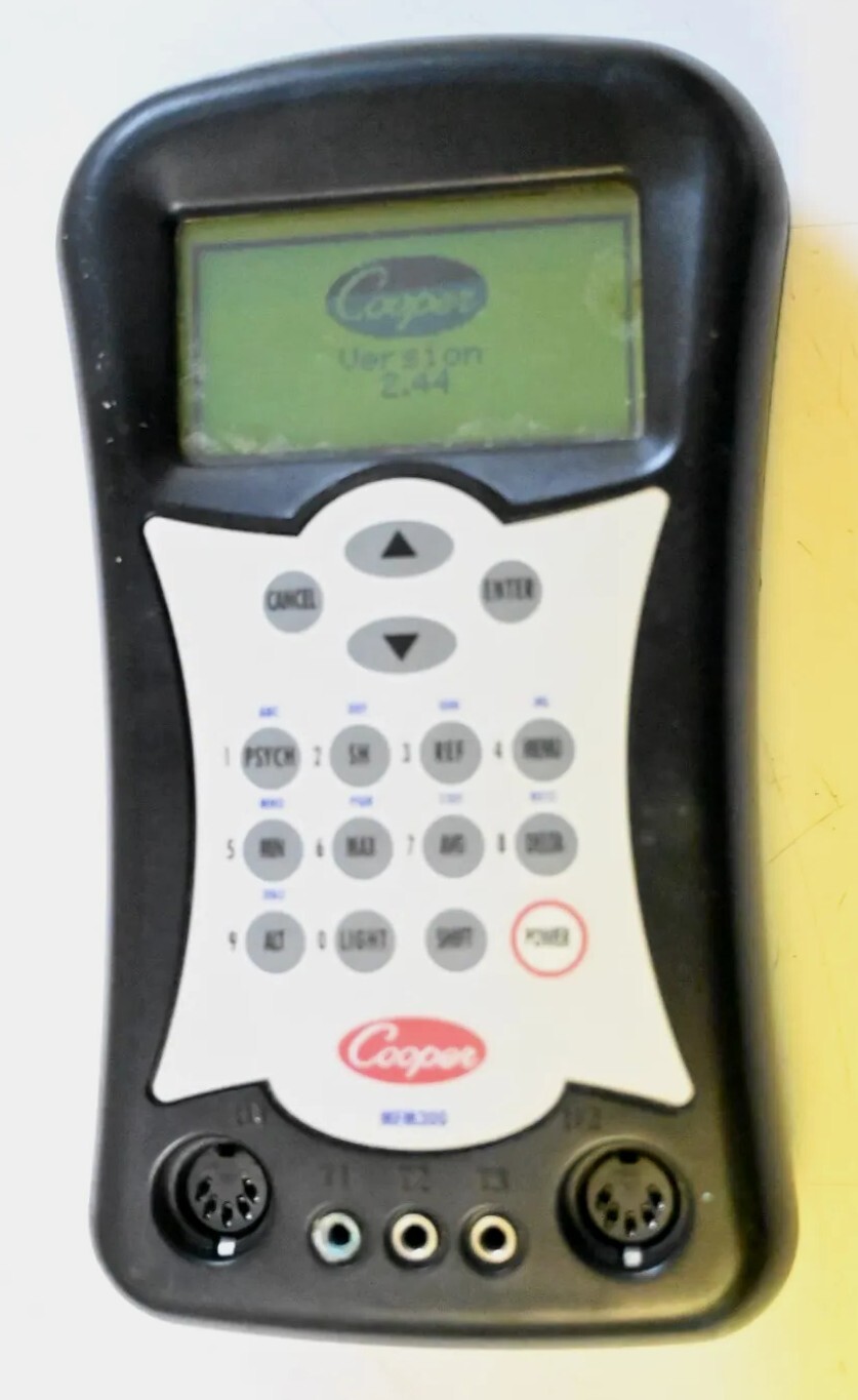 Cooper Atkins MFM300-KIT Thermometer/Multi Functional Meter AC Air Conditioning
