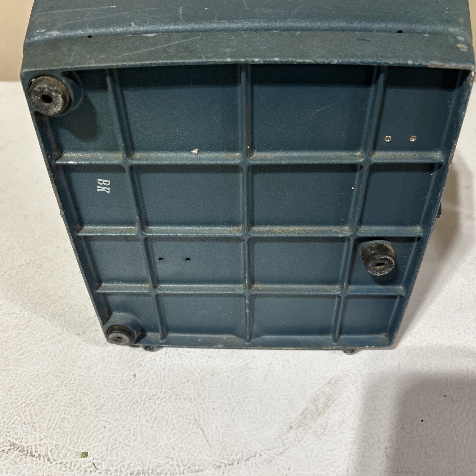 Vintage Tower Super Automatic 8mm PROJECTOR Model 584.92922 works 2-reels