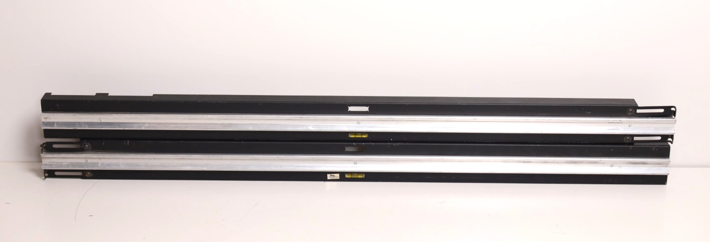 Middle Atlantic TRACK50 AXS Service Tracks 50 Inch w801