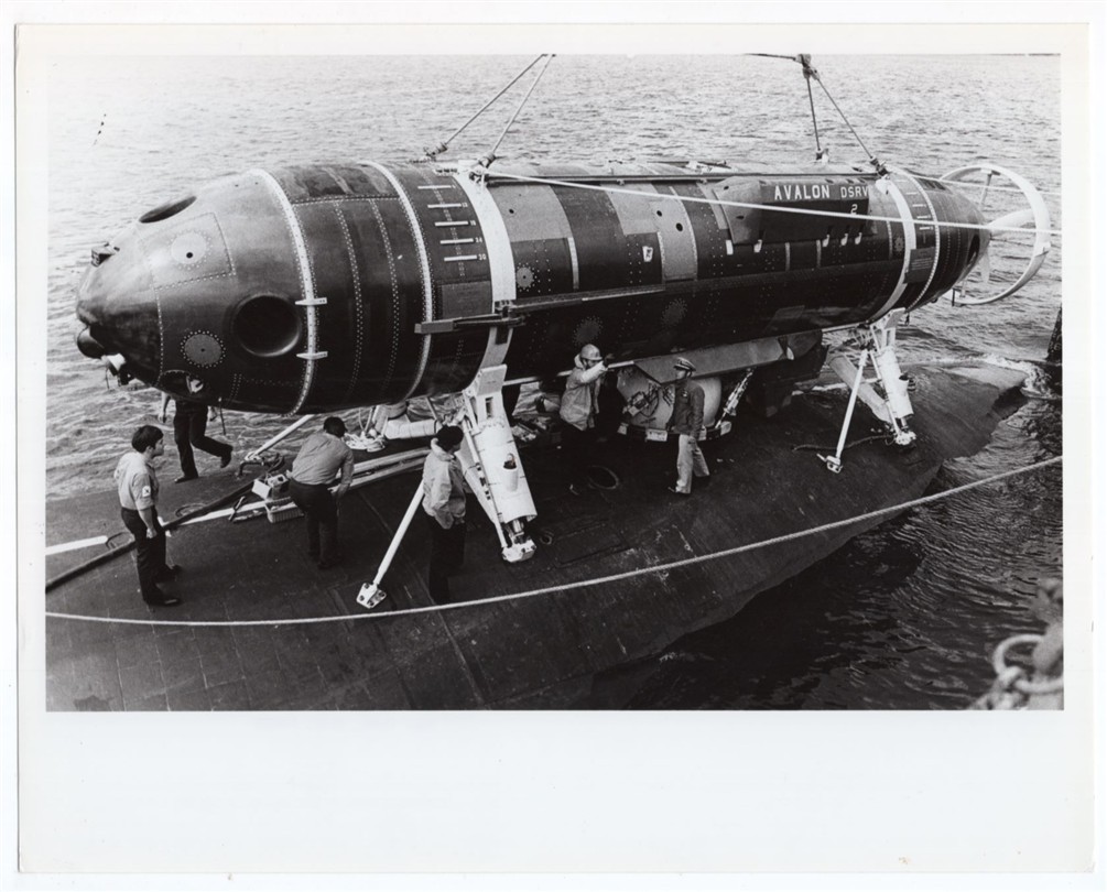 1979 Navy DSRV-2 Avalon on Submarine HMS Repulse Firth of Clyde Scotland Photo