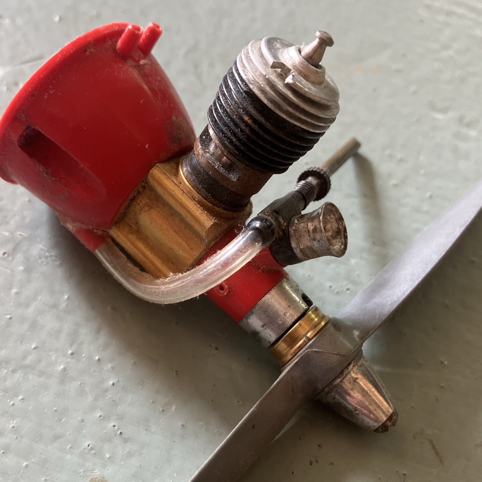 Cox .010 2-Stroke Glow/Nitro Model Airplane Engine w/ Prop & Spinner