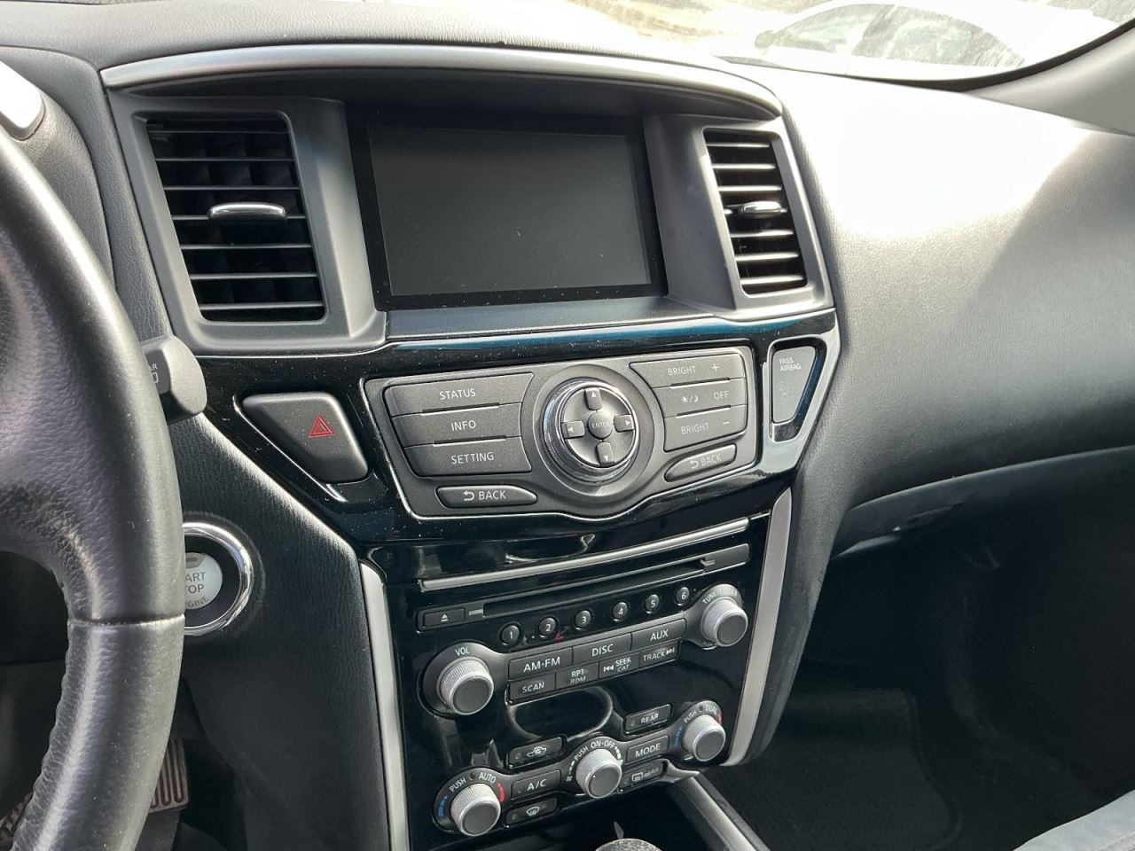 PATHFINDR 2014 Glove Box 5020646