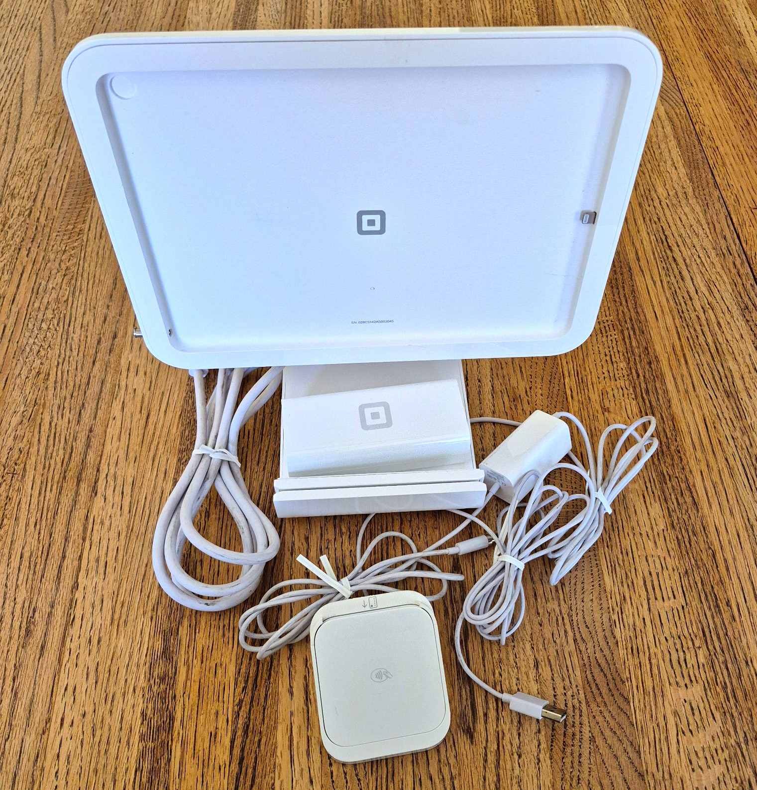 Square POS SPF1-01 iPad 10.2" Stand with Chip And Contactless Reader Tested