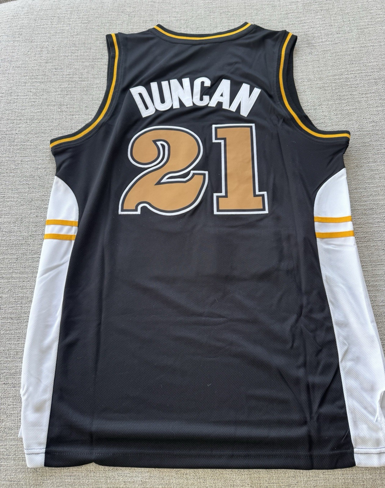 Tim Duncan 21# Wake Forest Demon Deacons Jersey All Stitched, Large