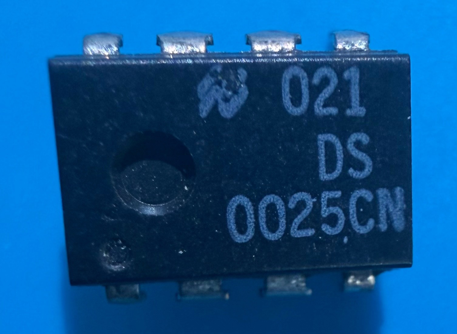 National Semiconductor DS0025CN Integrated Circuit