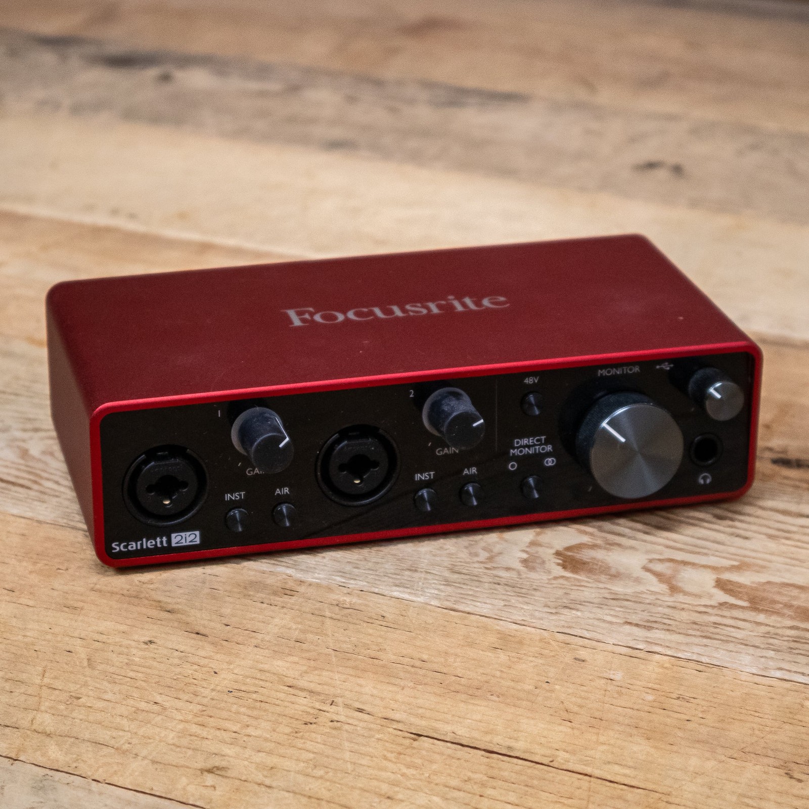 Focusrite Scarlett 2i2 (3rd Gen) USB Audio Interface Studio Recording U284836