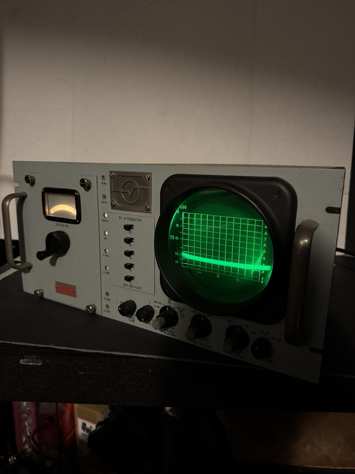 Spectrum Analyzer Monitor Tube CRT SDM-520 RF w/ SDT-501  Nems-Clarke Vintage