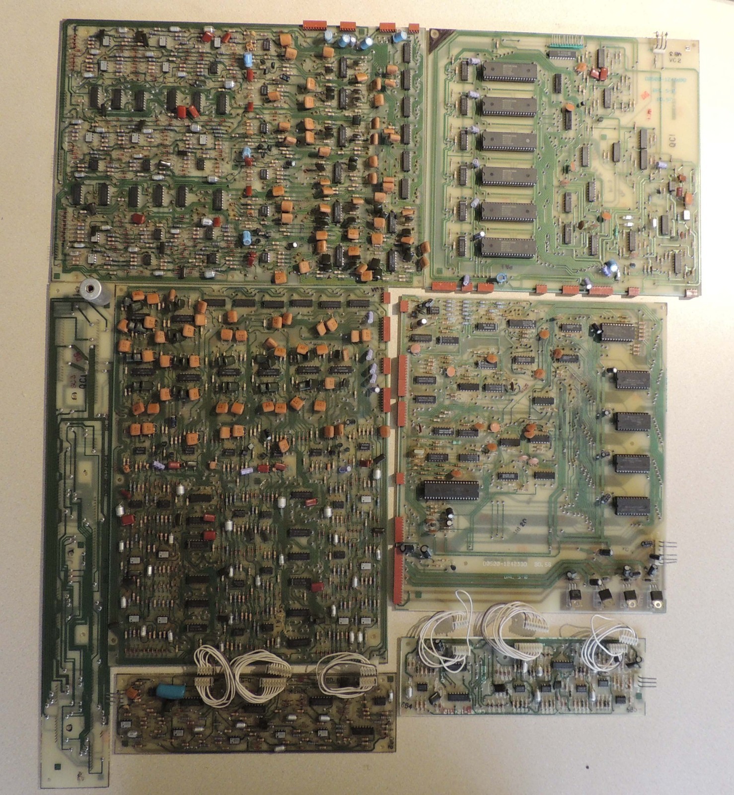 Lot of 7 Electric organ PCB's circuit boards, Maybe Hammond, not sure. old, used