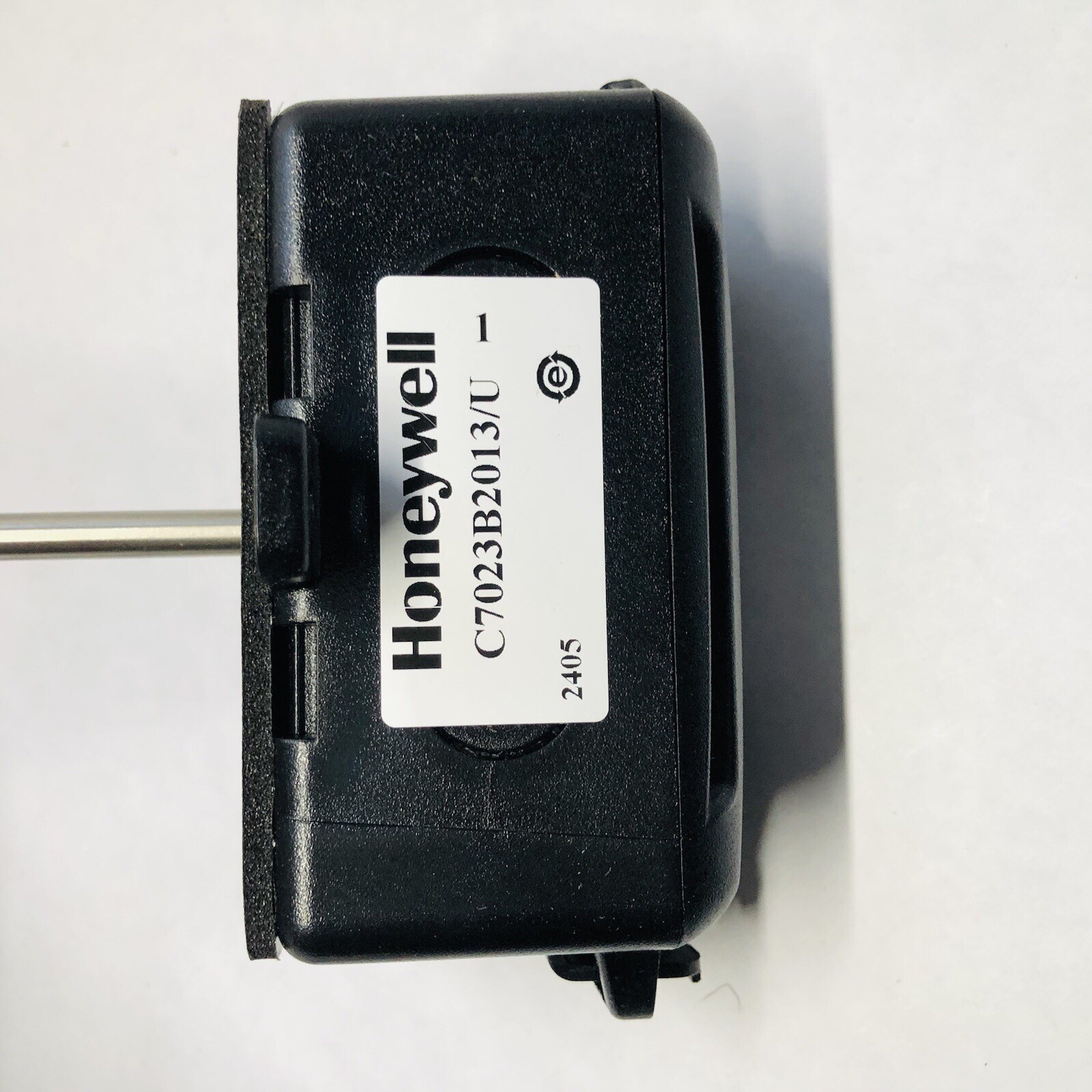 HONEYWELL C7023B2013 12 IN. DUCT SENSOR