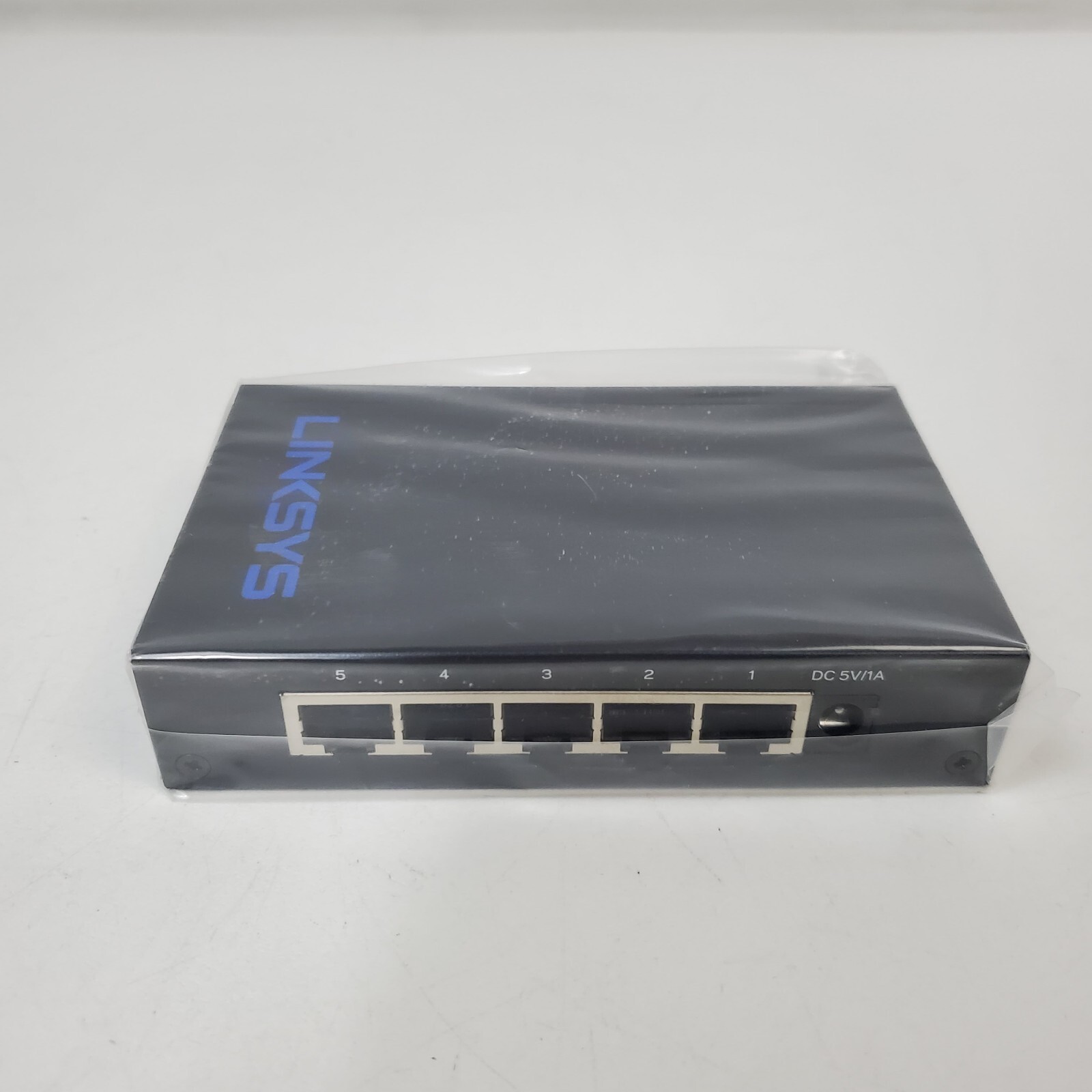 Linksys LGS105 5-Port Desktop Gigabit Switch