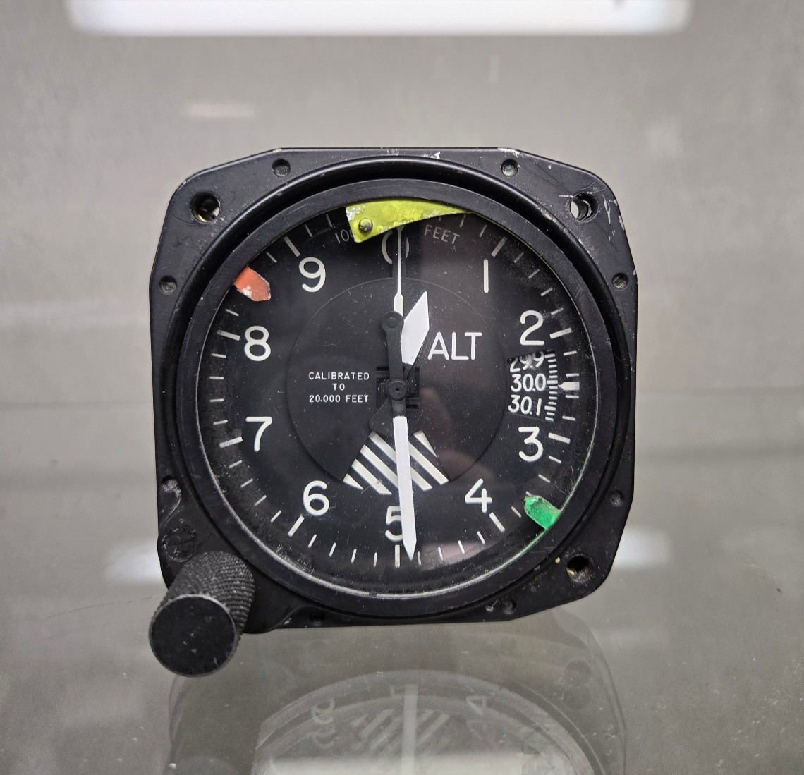 Cessna / United Instruments Altimeter PN 5934P-3 / S3827-1