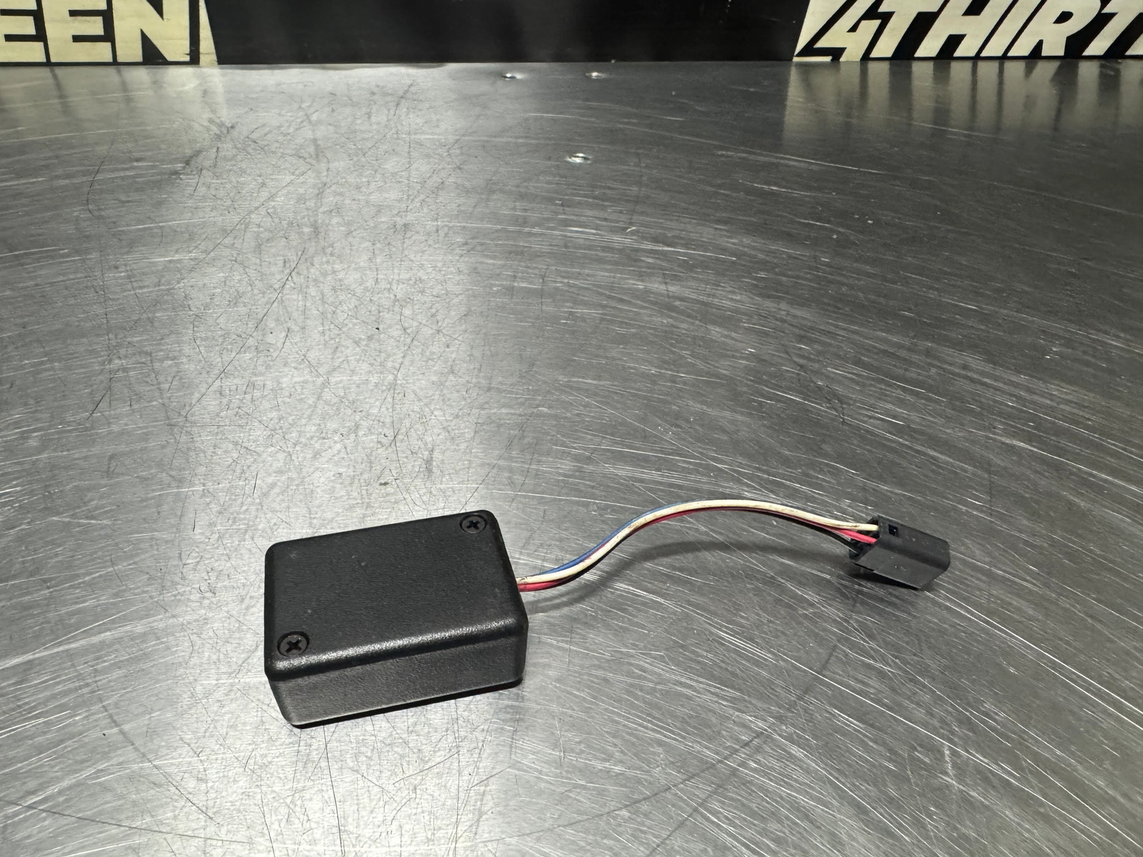 97-04 C5 CORVETTE STEERING COLUMN LOCK BYPASS BOX #N224