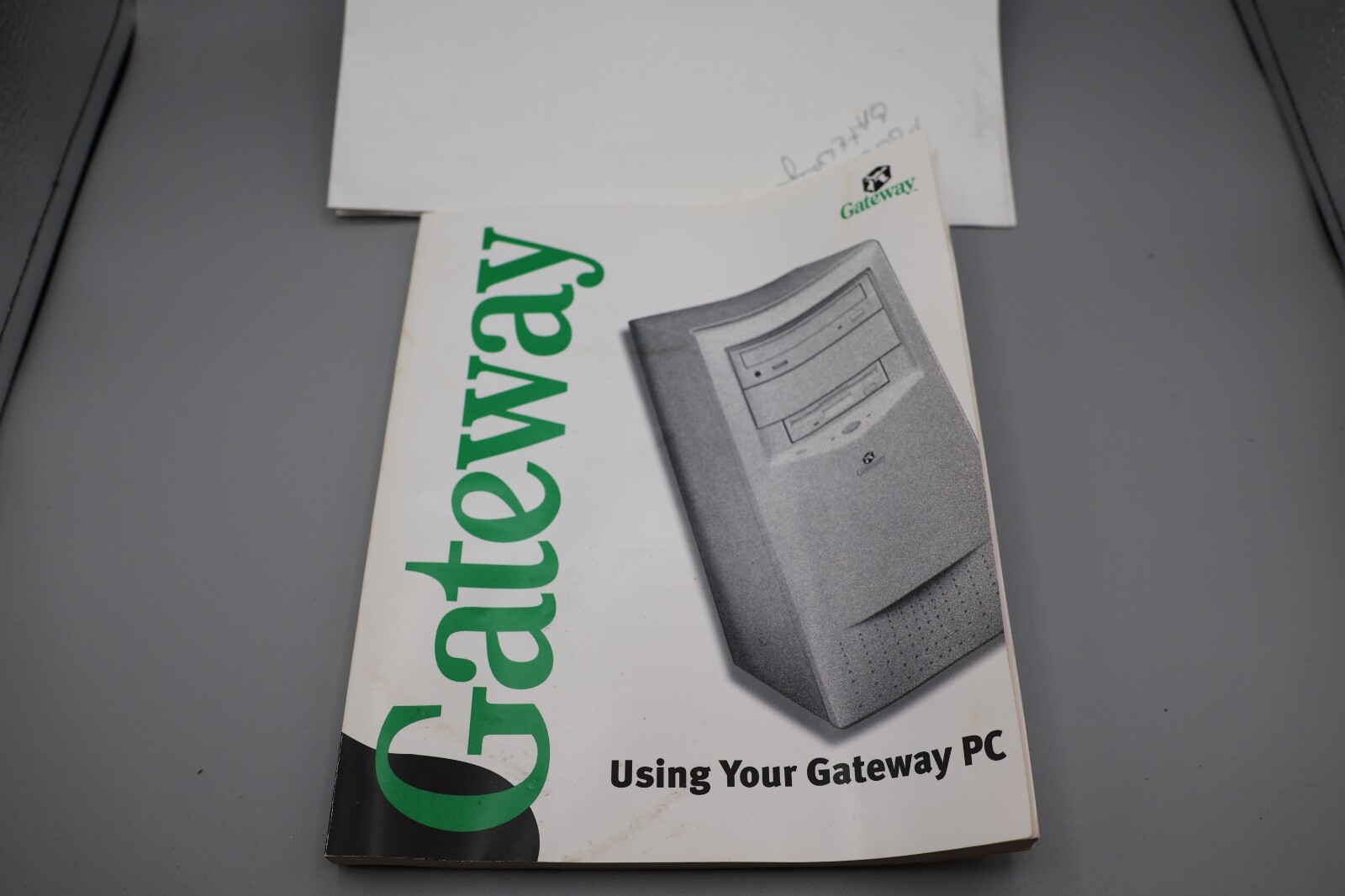 Gateway Computers - Using Your Gateway PC 8504655 Manual 8E B8