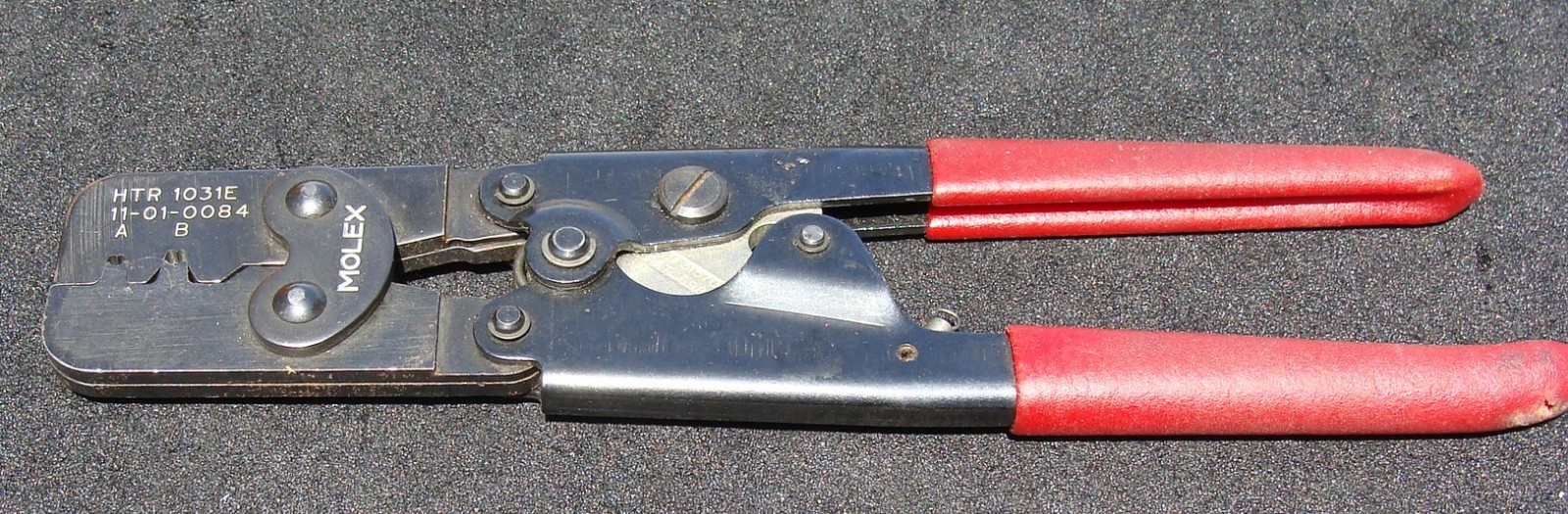 Molex HTR 1031E, 11-01-0084 Crimper Tool.