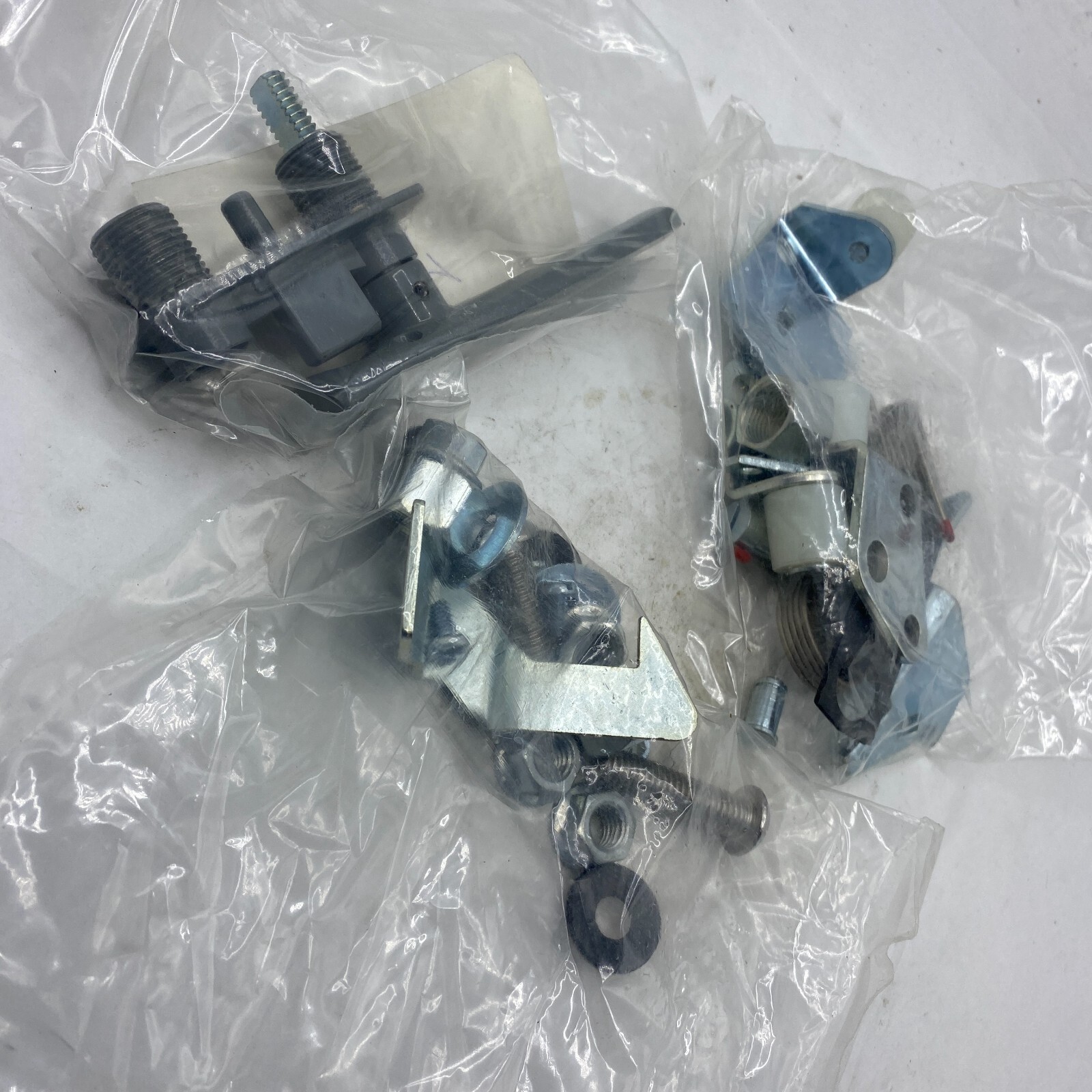 ABB, KDH3R, DOOR HDWR KIT 3 PT LATCH
