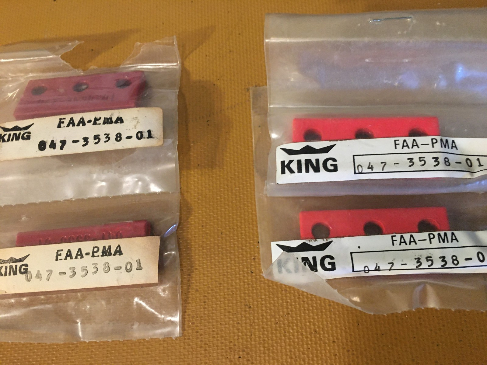 4, Four  ,  King Small Part: 047-3538-01 aka 047-03538-0001 clamp  NOS