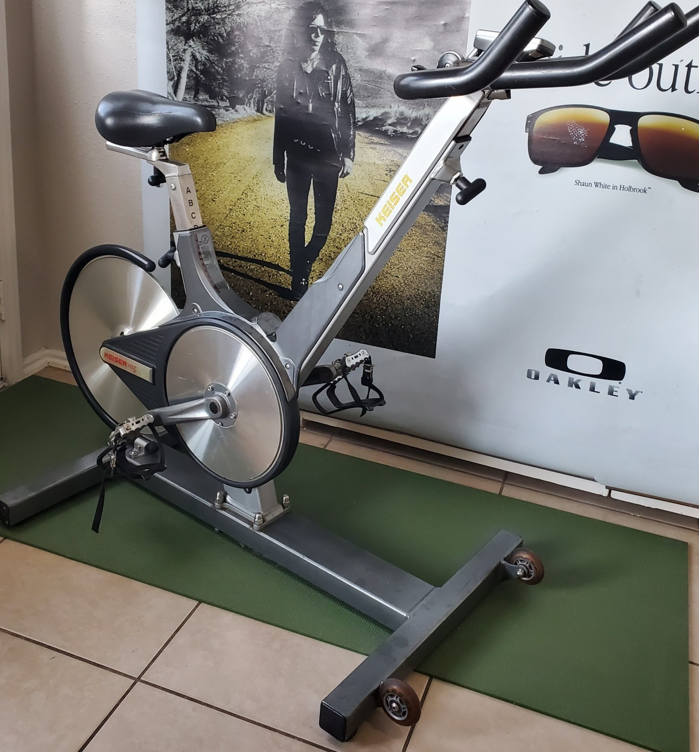 Keiser M3 Indoor Group Cycling / Stationary Bike (PLS SEE VIDEO/IMAGES ATTACHED)