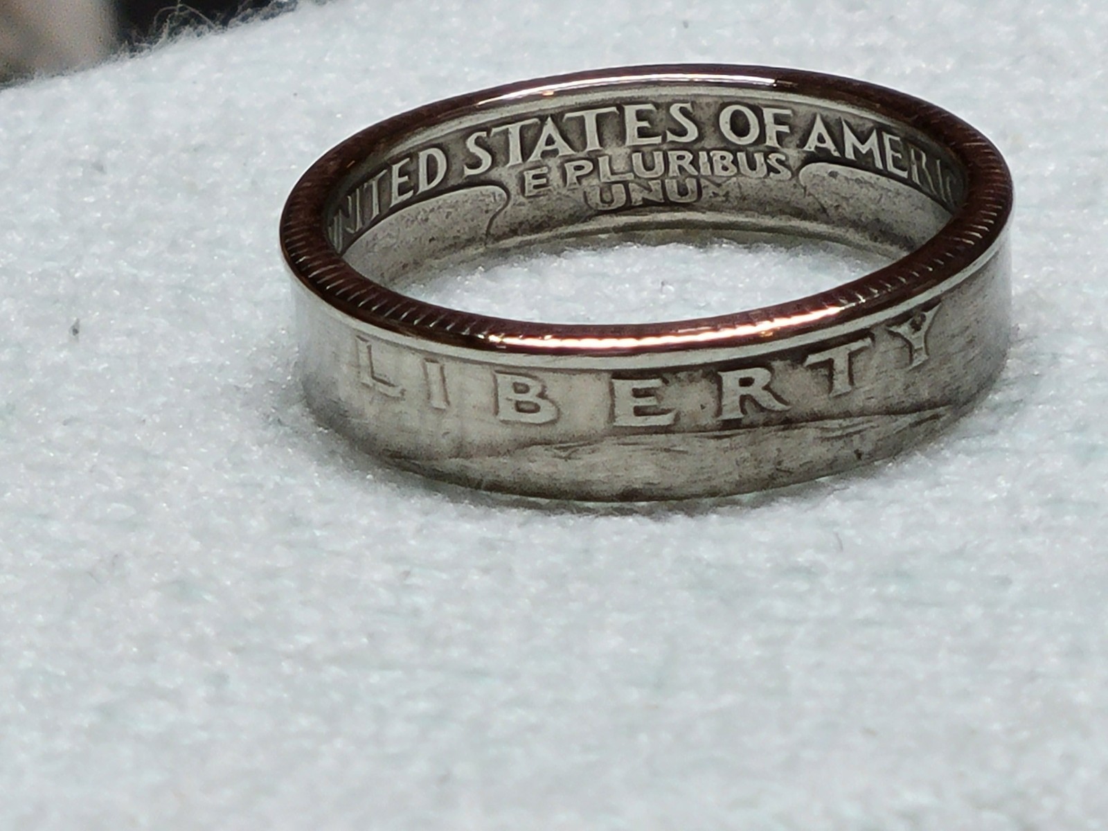 1990 - Size 11 Dated Quarter Coin Ring