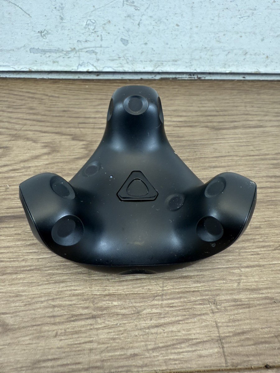 HTC VIVE VR TRACKER 3.0 SET OF 3 (NO DONGLE) (WCP038235)