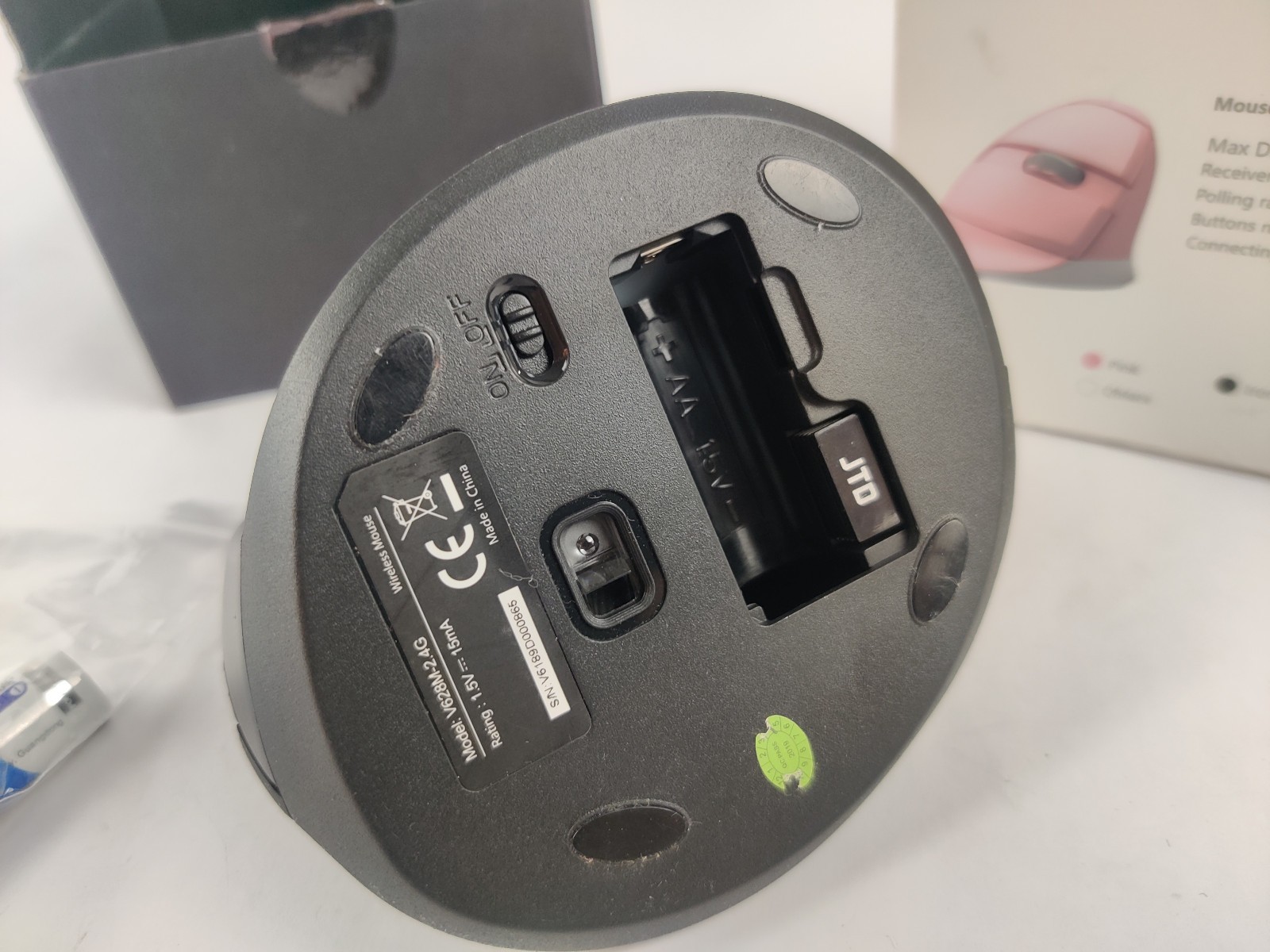 J-Tech Digital Wireless Ergonomic Vertical Mouse w/ Nano Transceiver V628M-2.4G