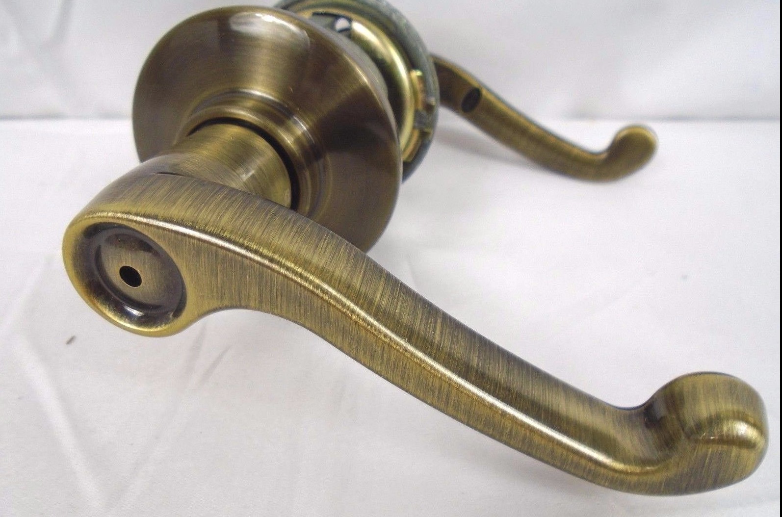 Flair Privacy Locking Latch Set Antique Brass LH S40D FLA 609 6HW