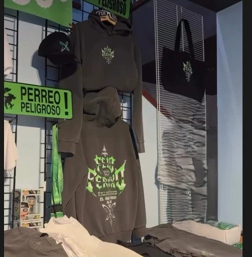 Feid Merch Falxxo Ferxxo Nitro Jam Tour Fan Gift Hoodie Reprint