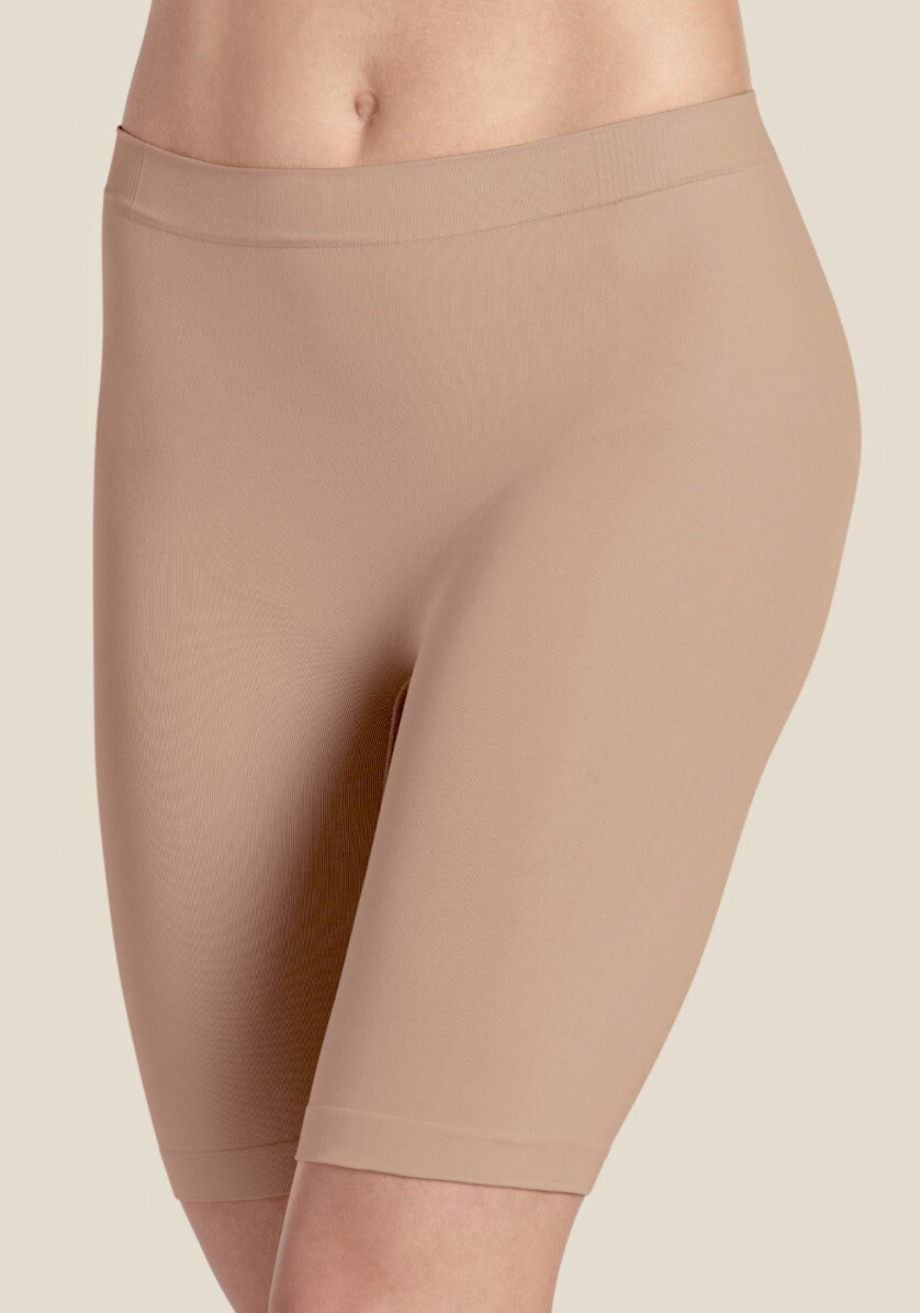 JOCKEY Skimmies NUDE Seamless Lt Control Smoothing Slipshort Womens S M L XL 2XL
