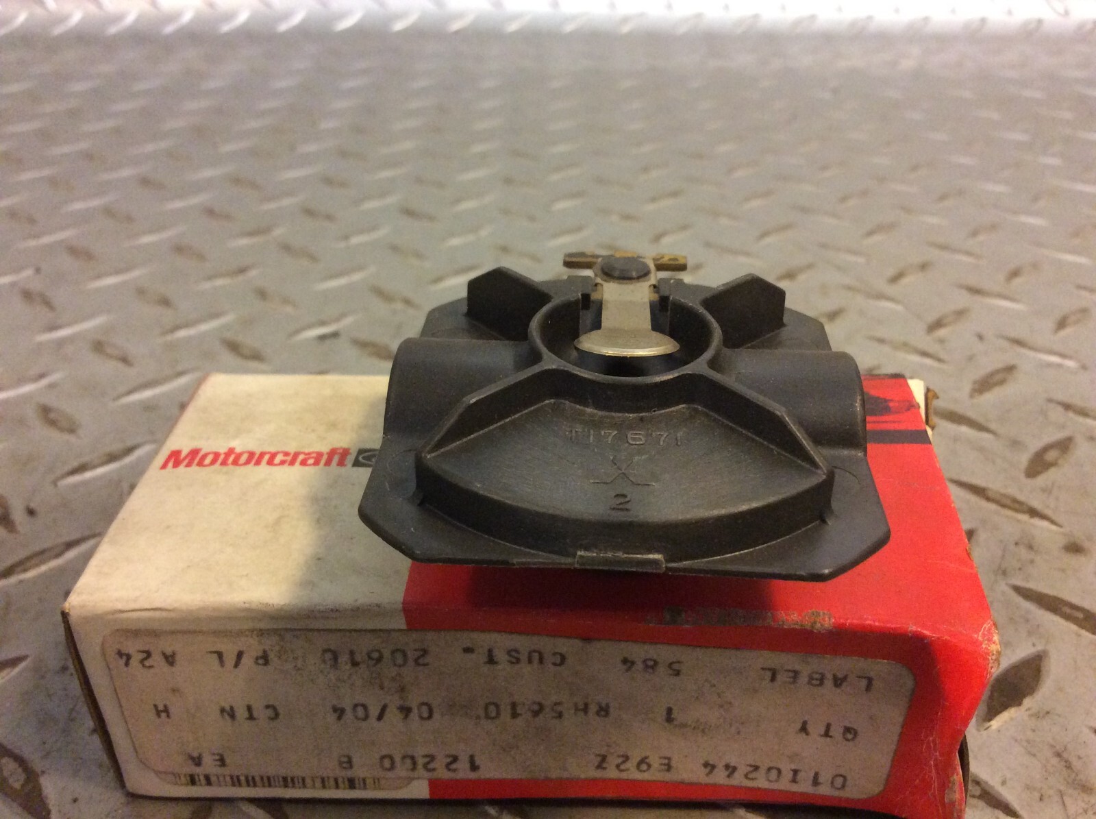 Motorcraft Distributor Rotor DRE-385 E92Z-12200-B