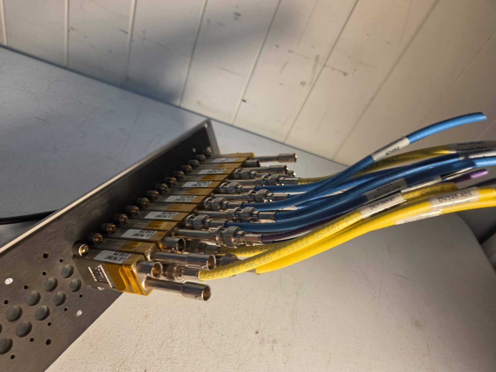 Bittree 64 Point BNC Video Patch Panel Broadcast TV Studio Patchbay w/Cables