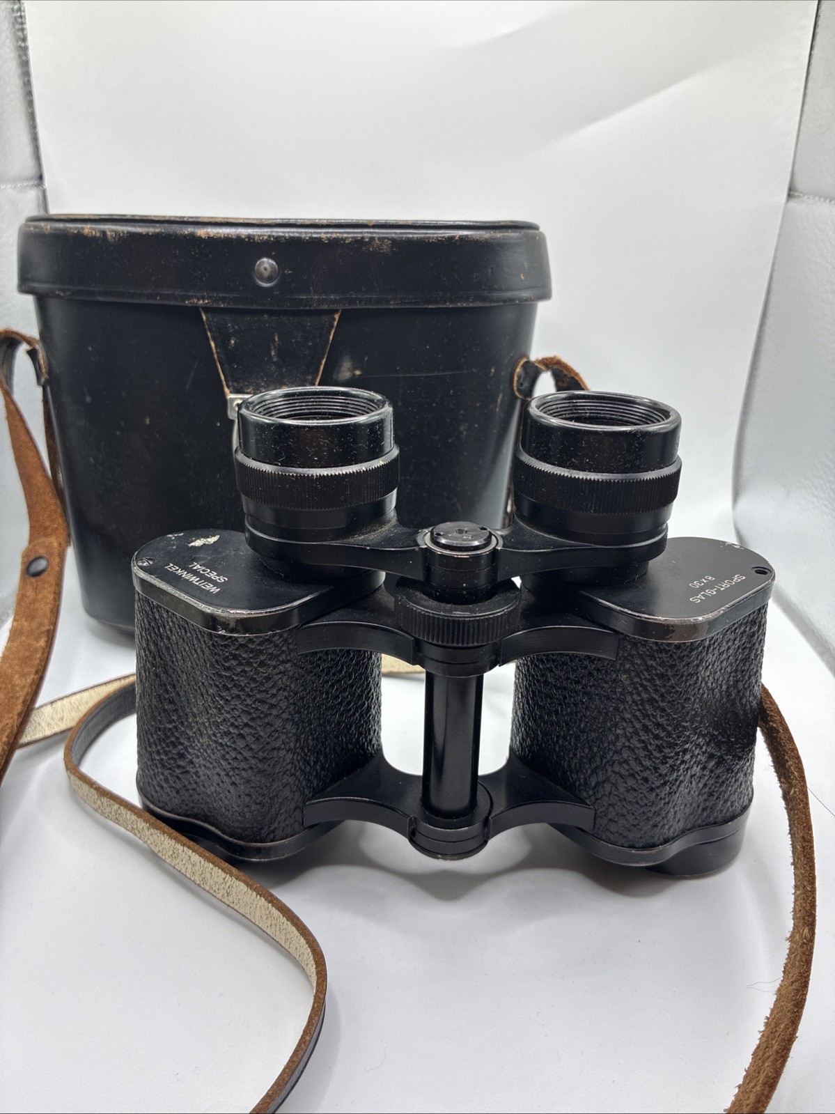 Vintage 8 X 30 Weitwinkel Binoculars Germany with Case and Straps-Read Condition